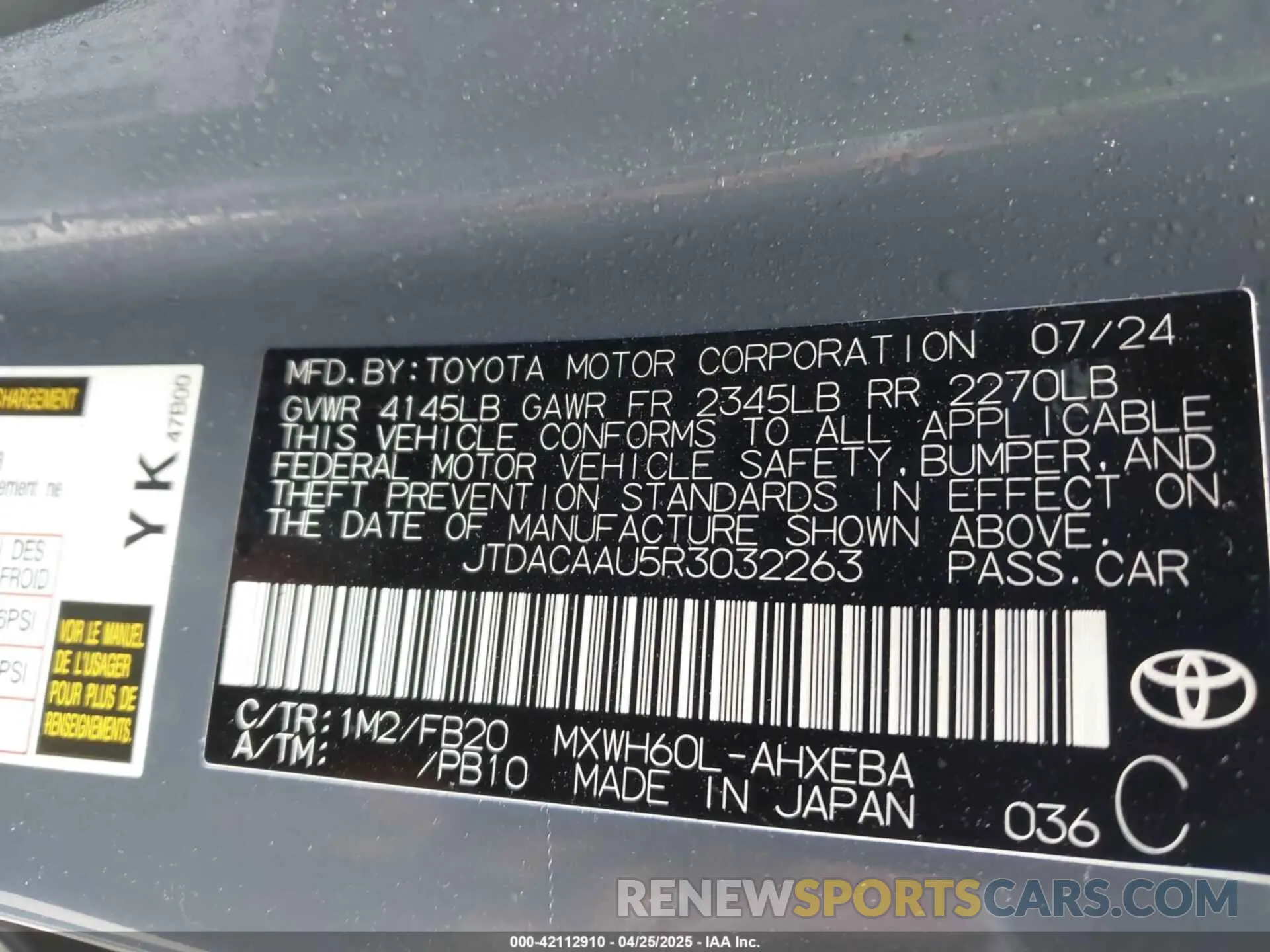 9 Фотография поврежденного автомобиля JTDACAAU5R3032263 TOYOTA PRIUS 2024