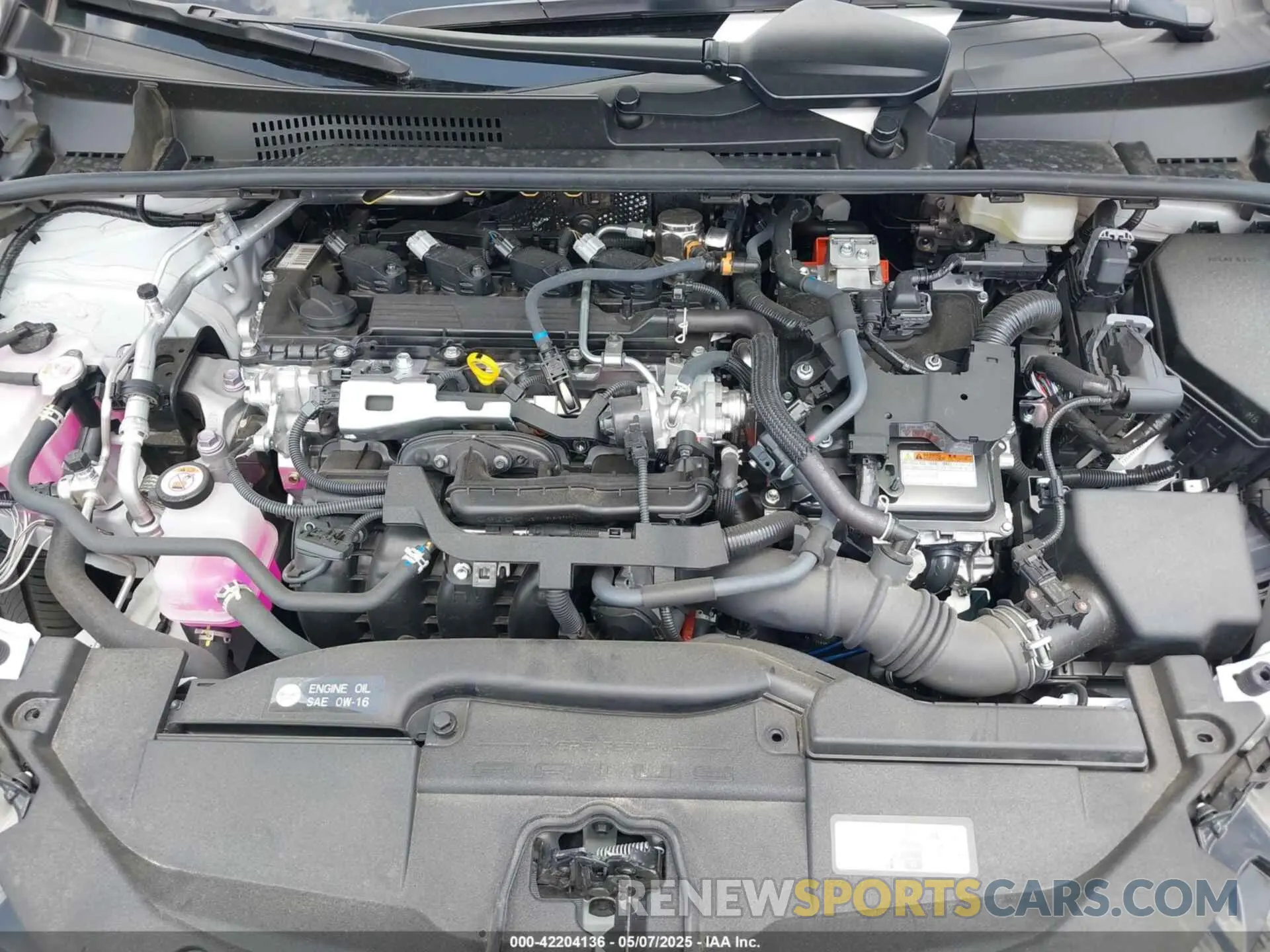 10 Фотография поврежденного автомобиля JTDACAAU6R3042736 TOYOTA PRIUS 2024