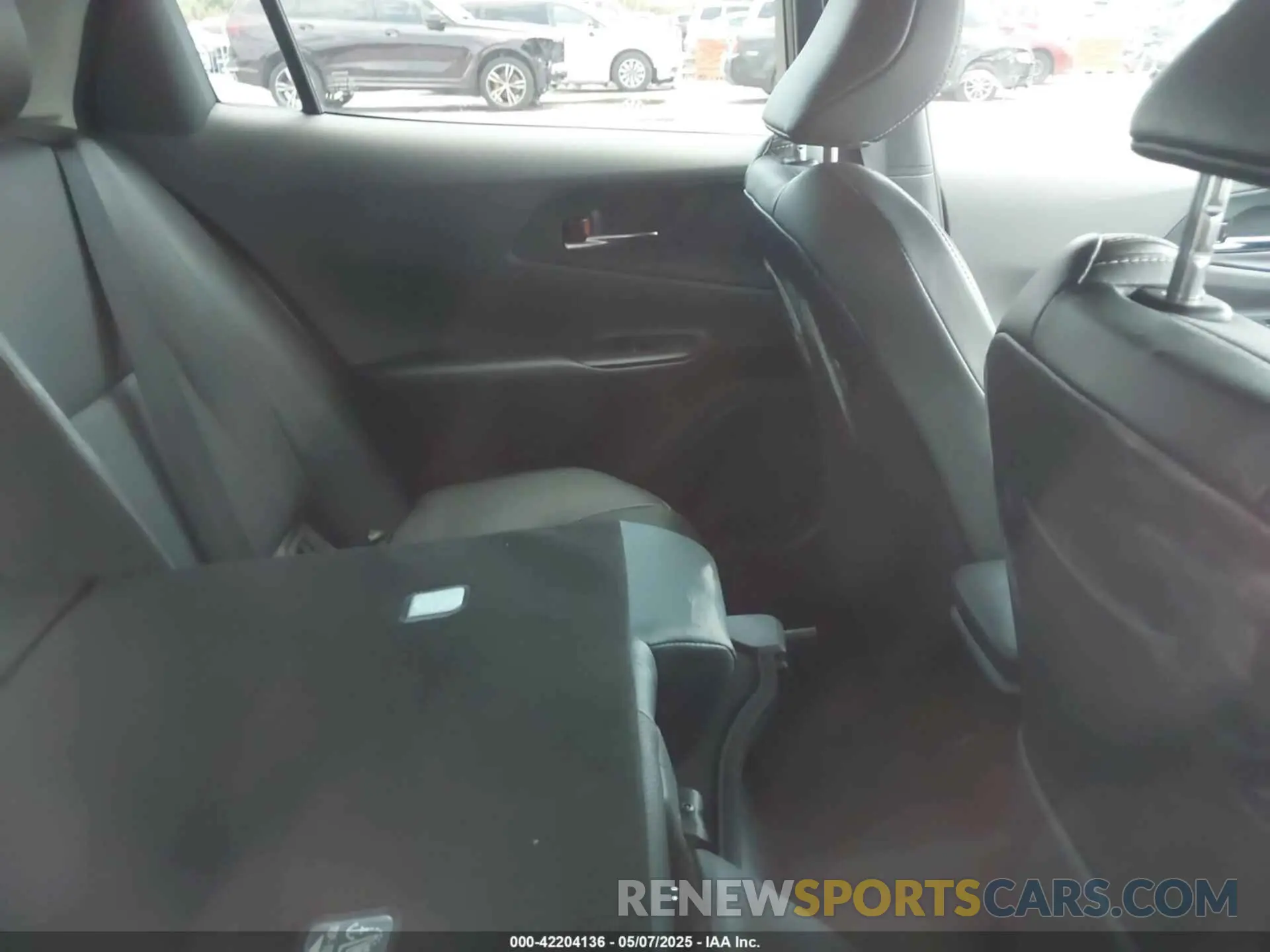 8 Фотография поврежденного автомобиля JTDACAAU6R3042736 TOYOTA PRIUS 2024