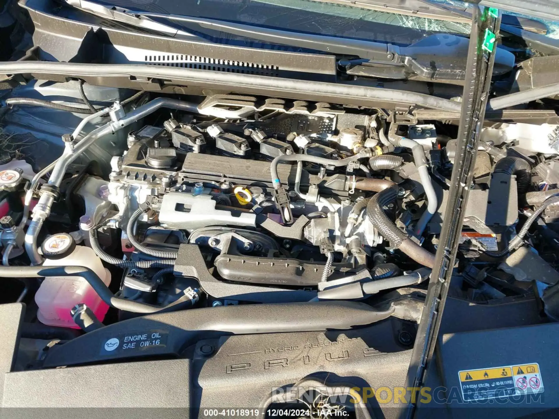 10 Фотография поврежденного автомобиля JTDACAAU7R3022317 TOYOTA PRIUS 2024