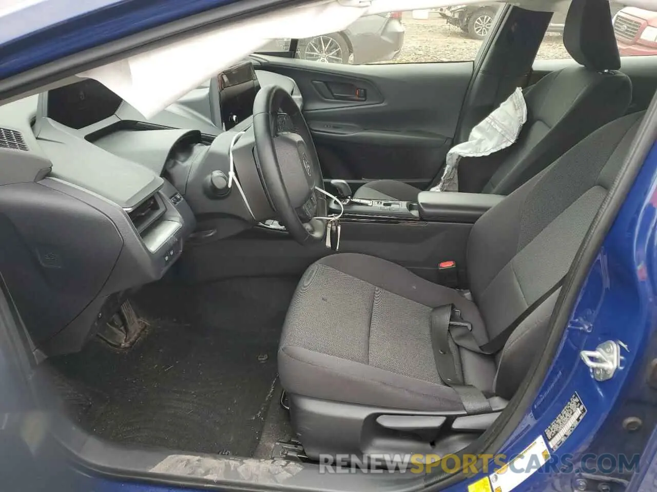 7 Фотография поврежденного автомобиля JTDACAAU8R3025064 TOYOTA PRIUS 2024