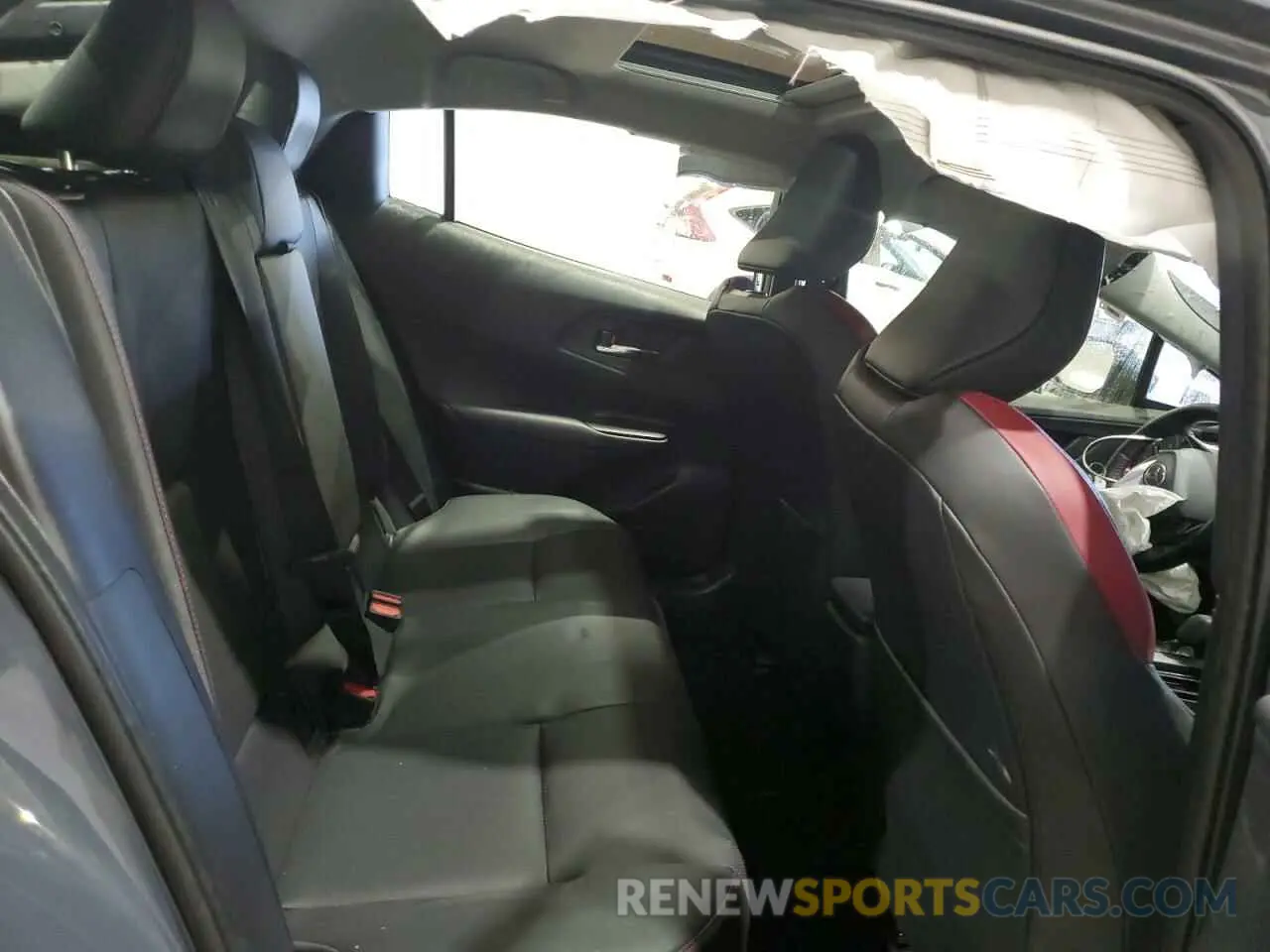 10 Фотография поврежденного автомобиля JTDACACU4R3034180 TOYOTA PRIUS 2024
