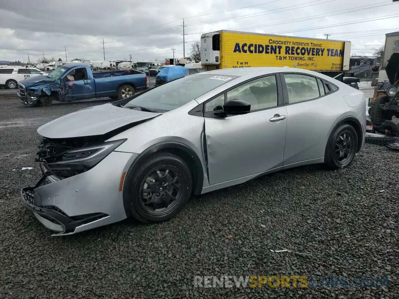 1 Фотография поврежденного автомобиля JTDACACU8R3020850 TOYOTA PRIUS 2024