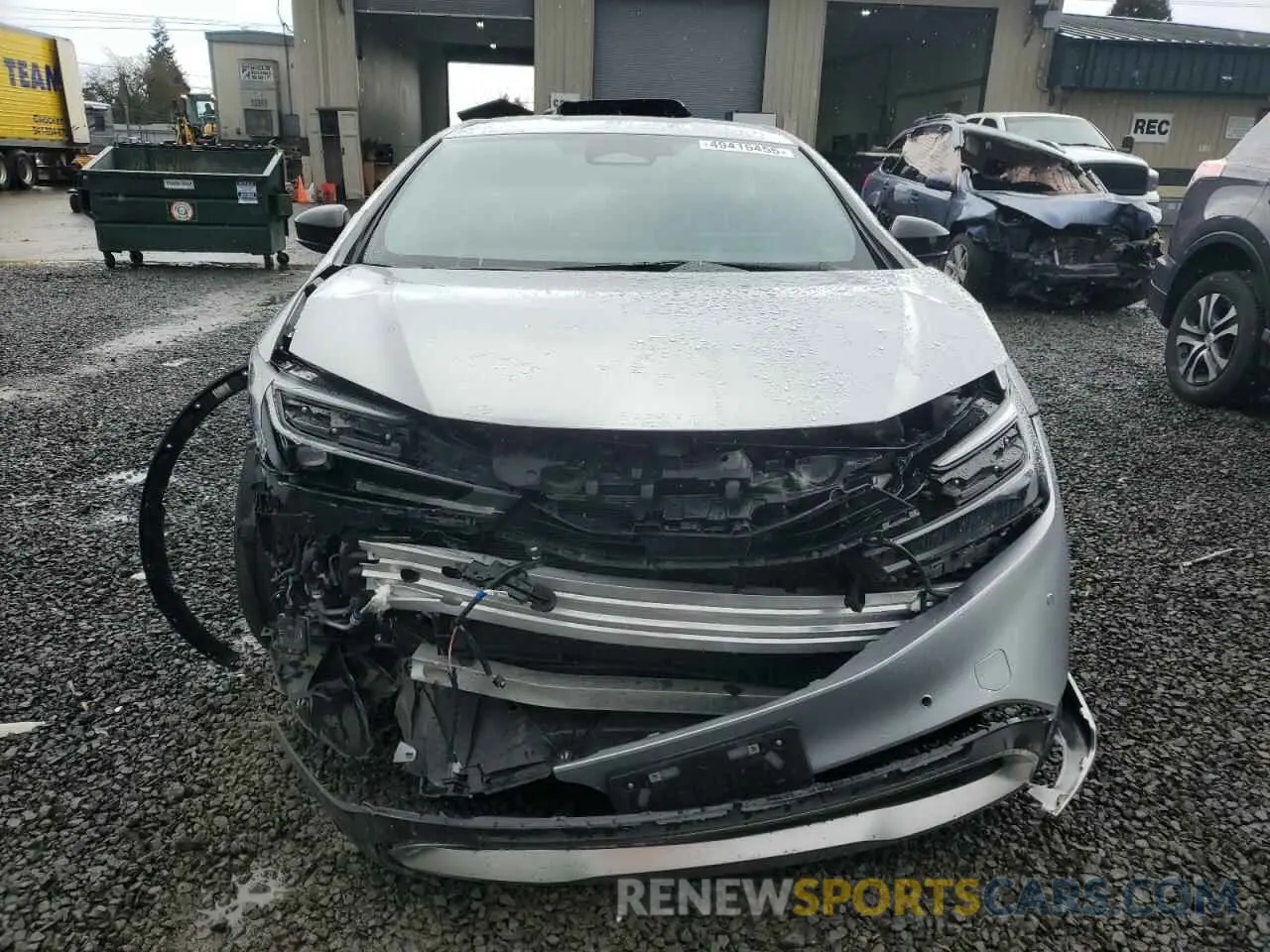 5 Фотография поврежденного автомобиля JTDACACU8R3020850 TOYOTA PRIUS 2024