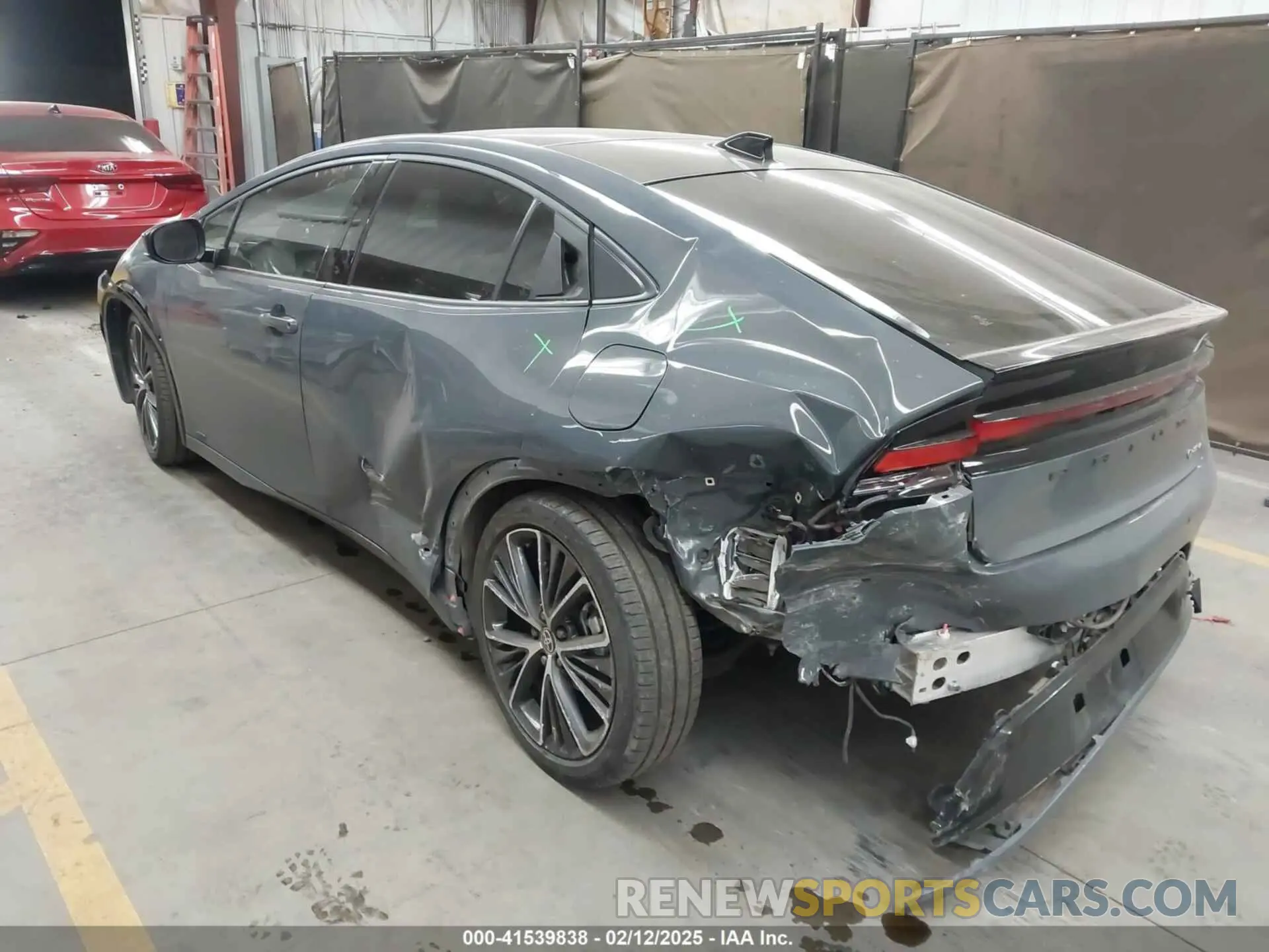 3 Фотография поврежденного автомобиля JTDADABU4R3009682 TOYOTA PRIUS 2024