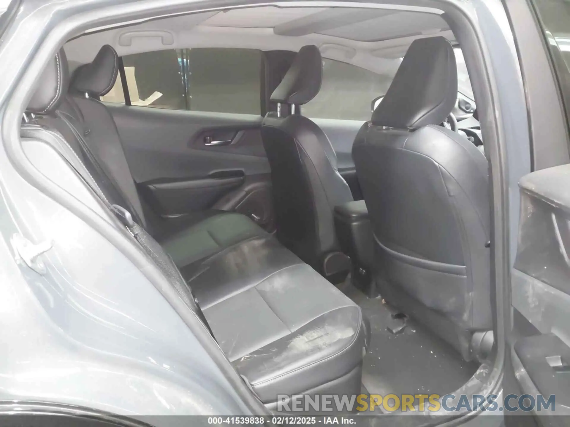 8 Фотография поврежденного автомобиля JTDADABU4R3009682 TOYOTA PRIUS 2024