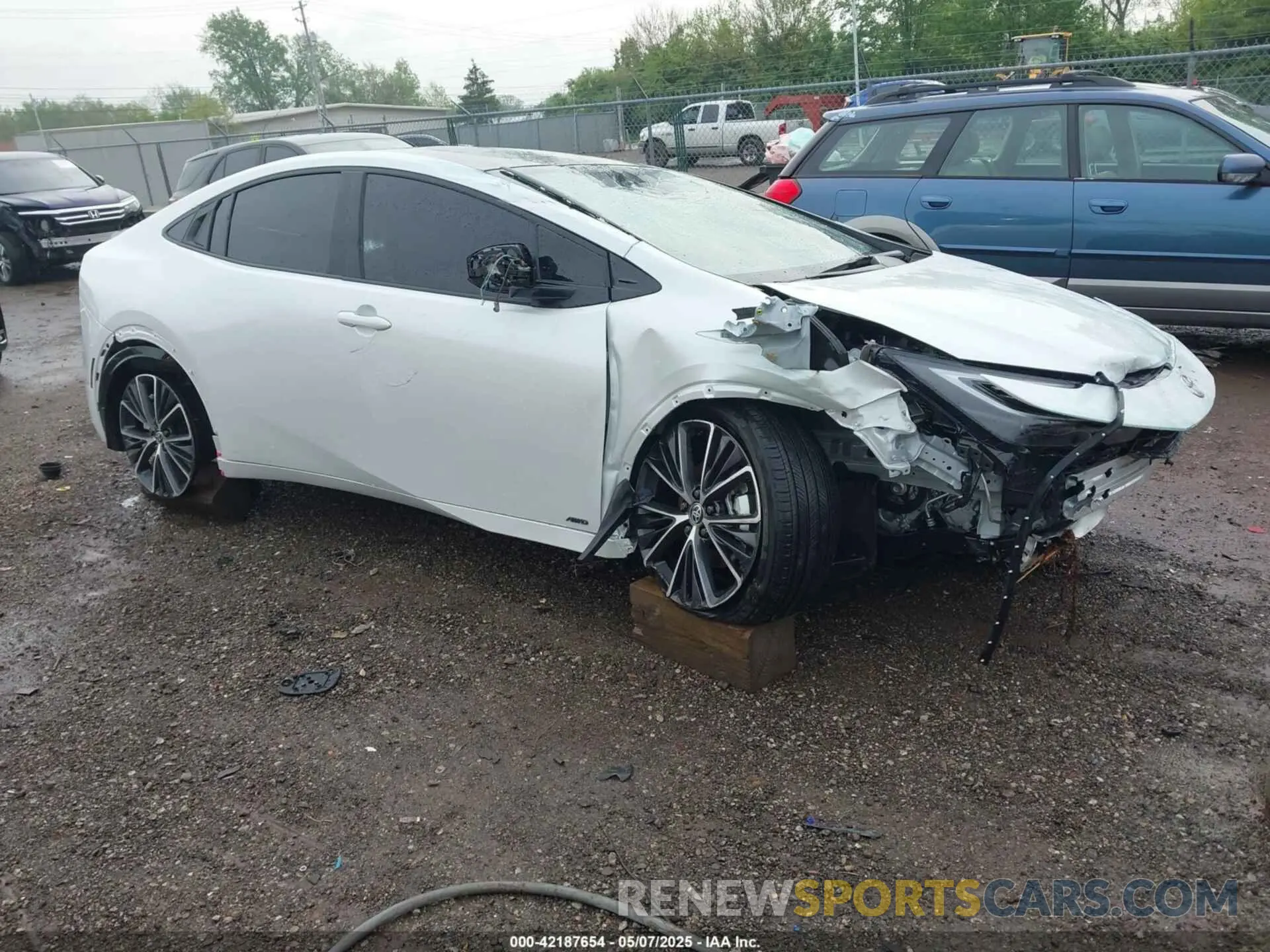 1 Photograph of a damaged car JTDADABU5R3023087 TOYOTA PRIUS 2024