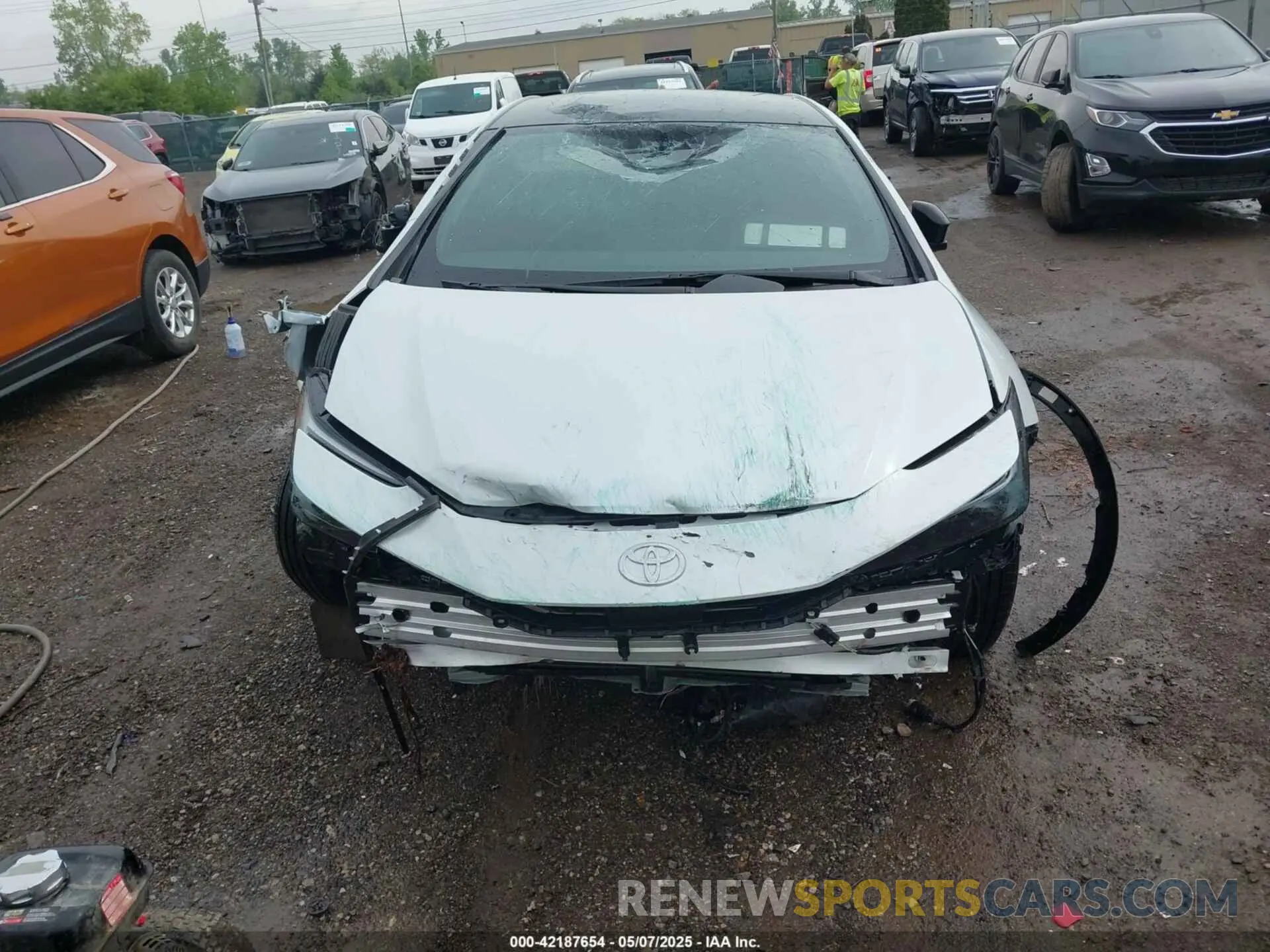 6 Photograph of a damaged car JTDADABU5R3023087 TOYOTA PRIUS 2024