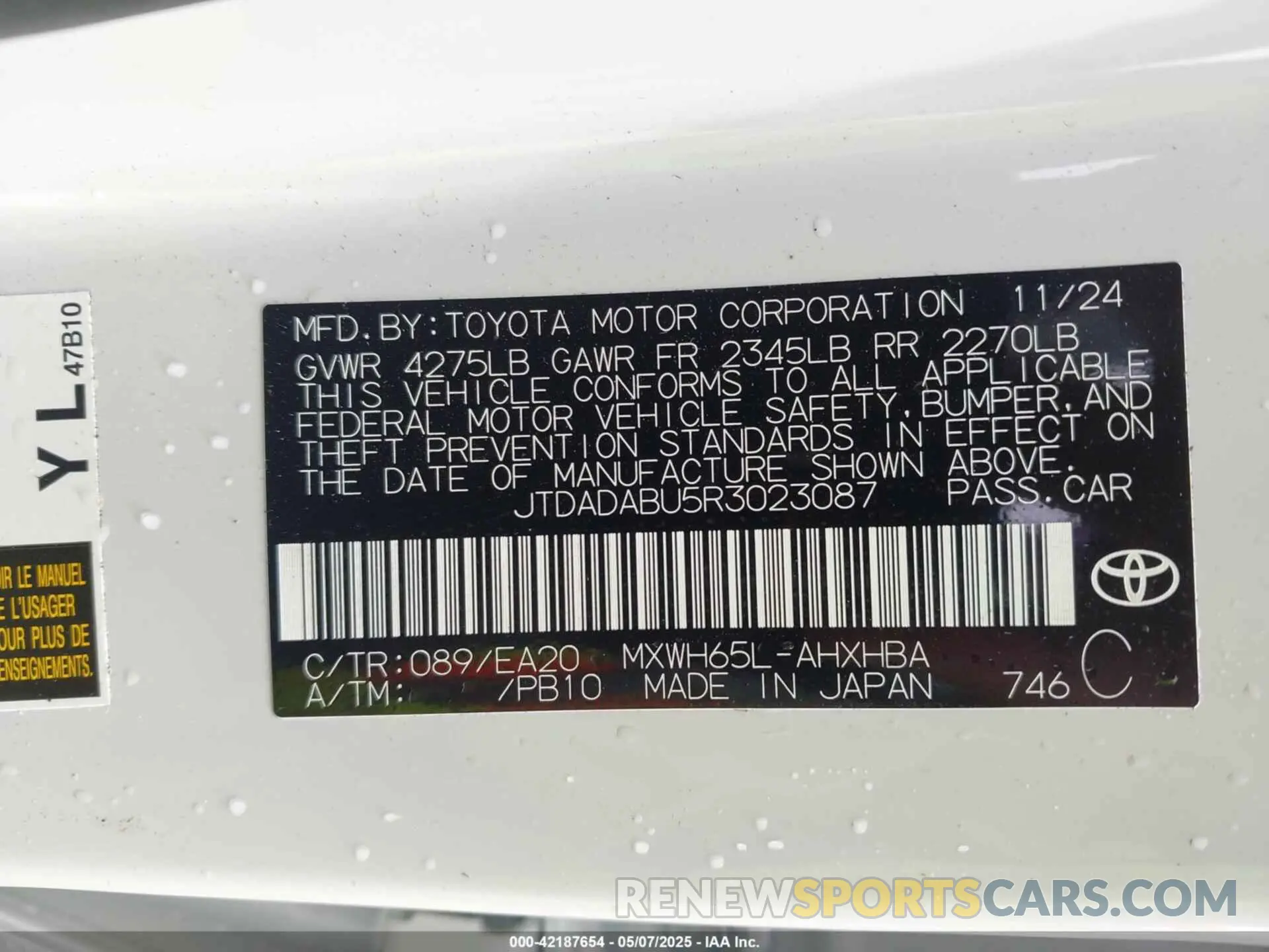 9 Photograph of a damaged car JTDADABU5R3023087 TOYOTA PRIUS 2024