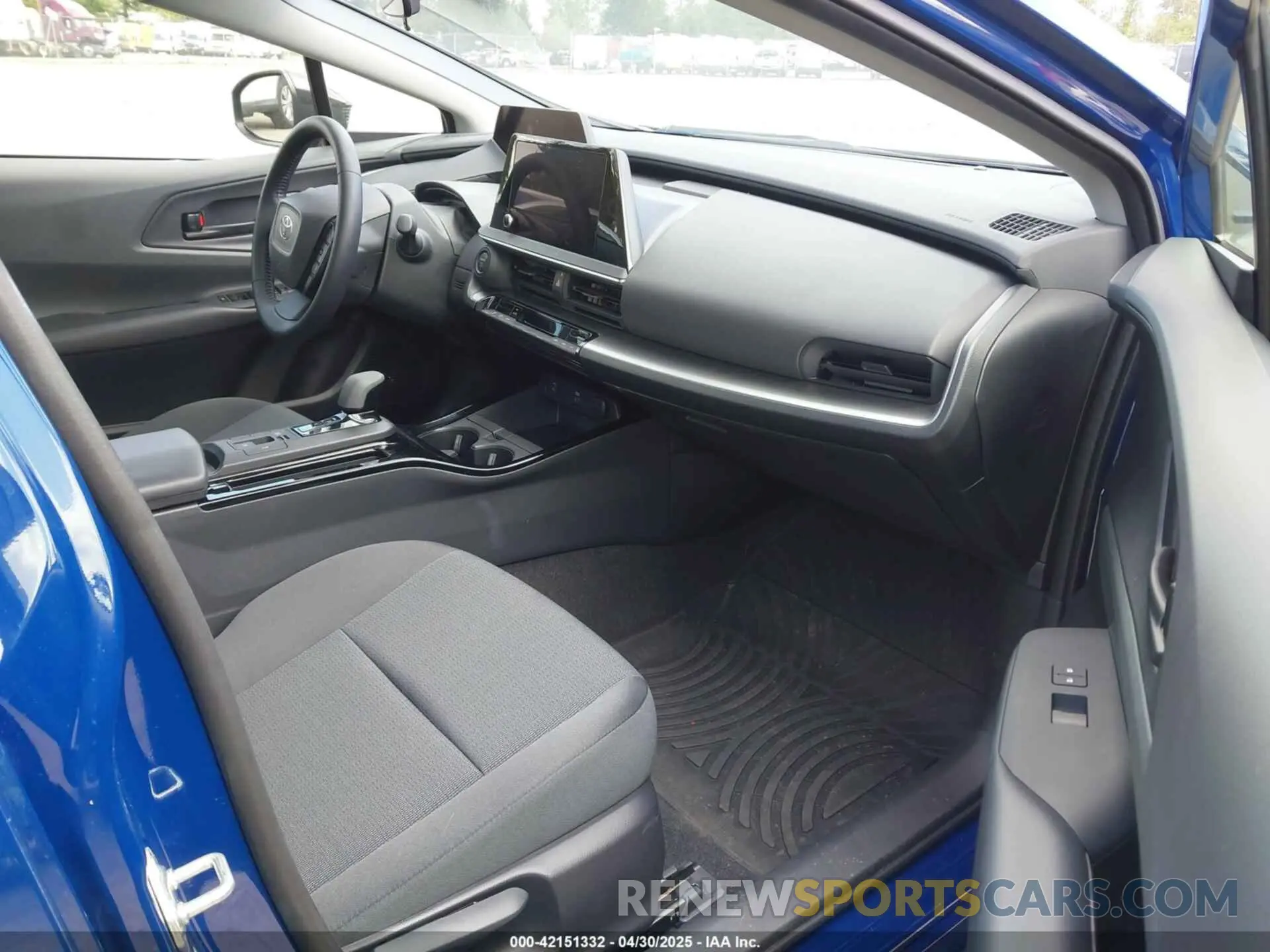 5 Фотография поврежденного автомобиля JTDADABU6R3014933 TOYOTA PRIUS 2024