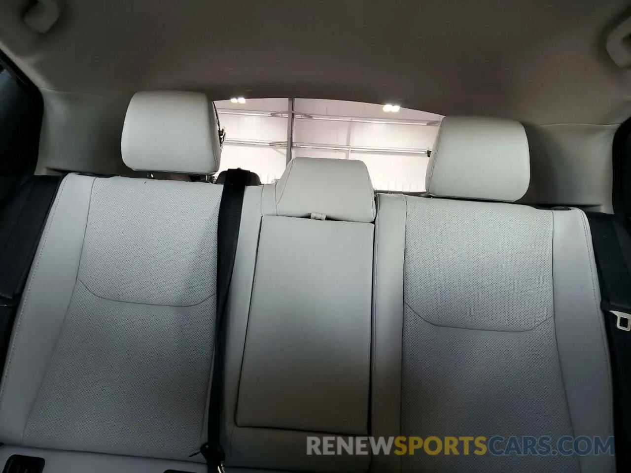 10 Photograph of a damaged car JTDADABU8R3013394 TOYOTA PRIUS 2024