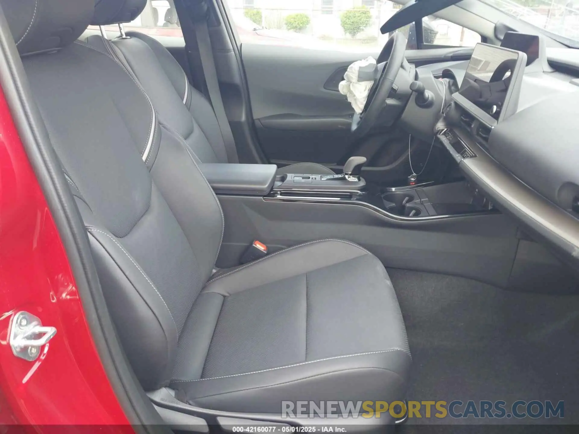 5 Photograph of a damaged car JTDADABU8R3013539 TOYOTA PRIUS 2024