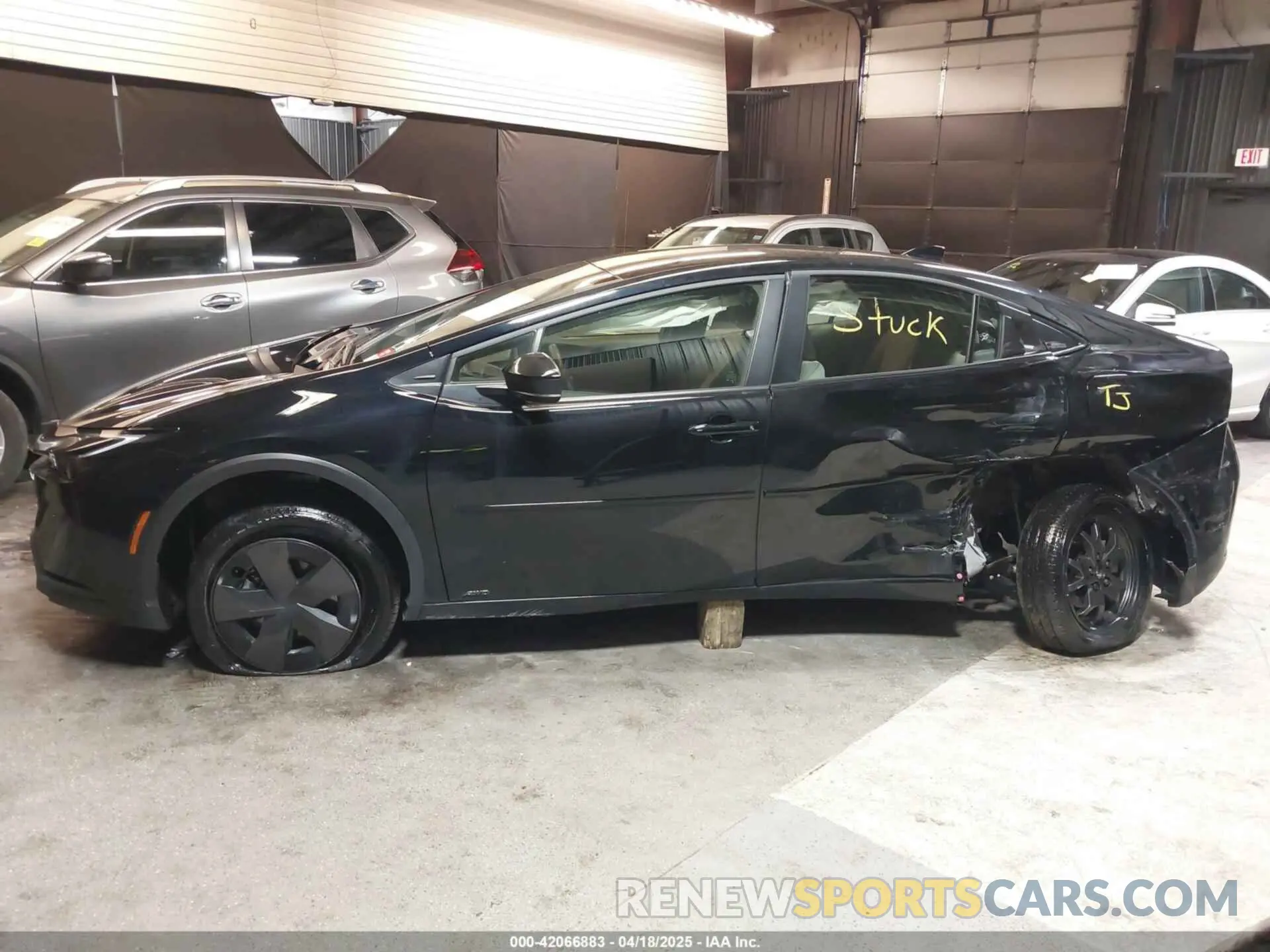 15 Photograph of a damaged car JTDADABU9R3019852 TOYOTA PRIUS 2024