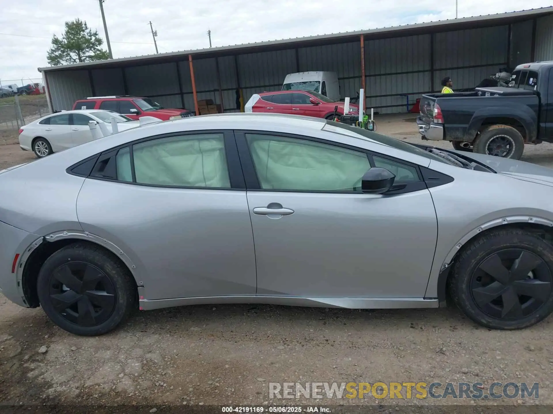 14 Photograph of a damaged car JTDACAAU1S3051396 TOYOTA PRIUS 2025