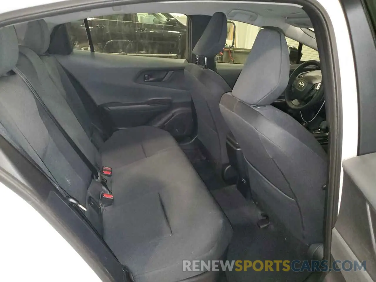 10 Photograph of a damaged car JTDADABU5S3025542 TOYOTA PRIUS 2025