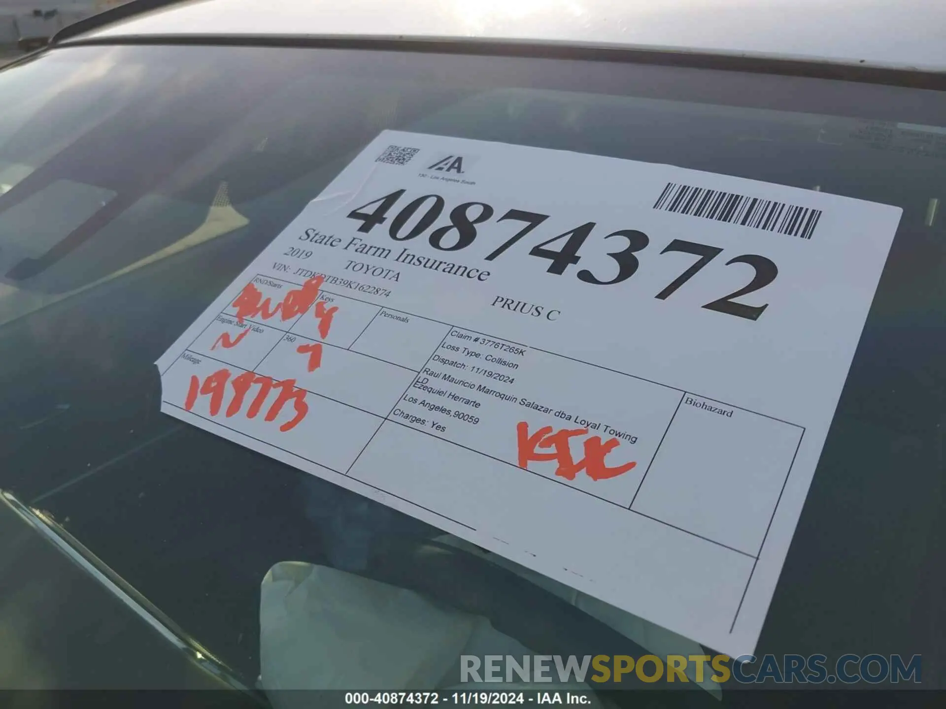 18 Photograph of a damaged car JTDKDTB39K1622874 TOYOTA PRIUS C 2019