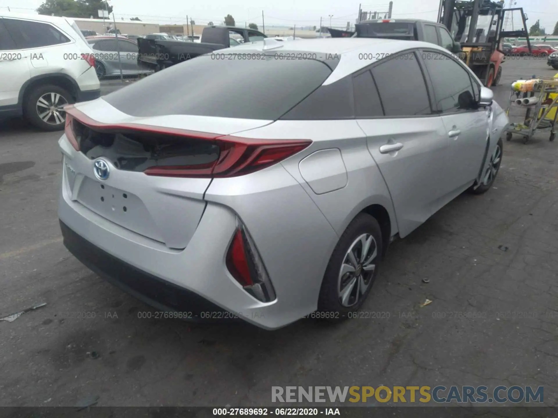 4 Photograph of a damaged car JTDKARFP0K3111177 TOYOTA PRIUS PRIME 2019