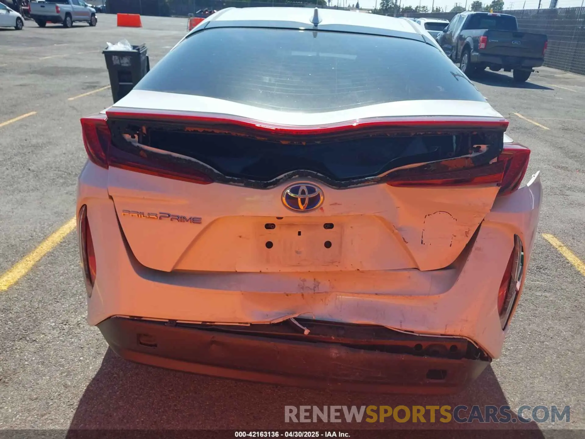 16 Photograph of a damaged car JTDKARFP1K3118641 TOYOTA PRIUS PRIME 2019