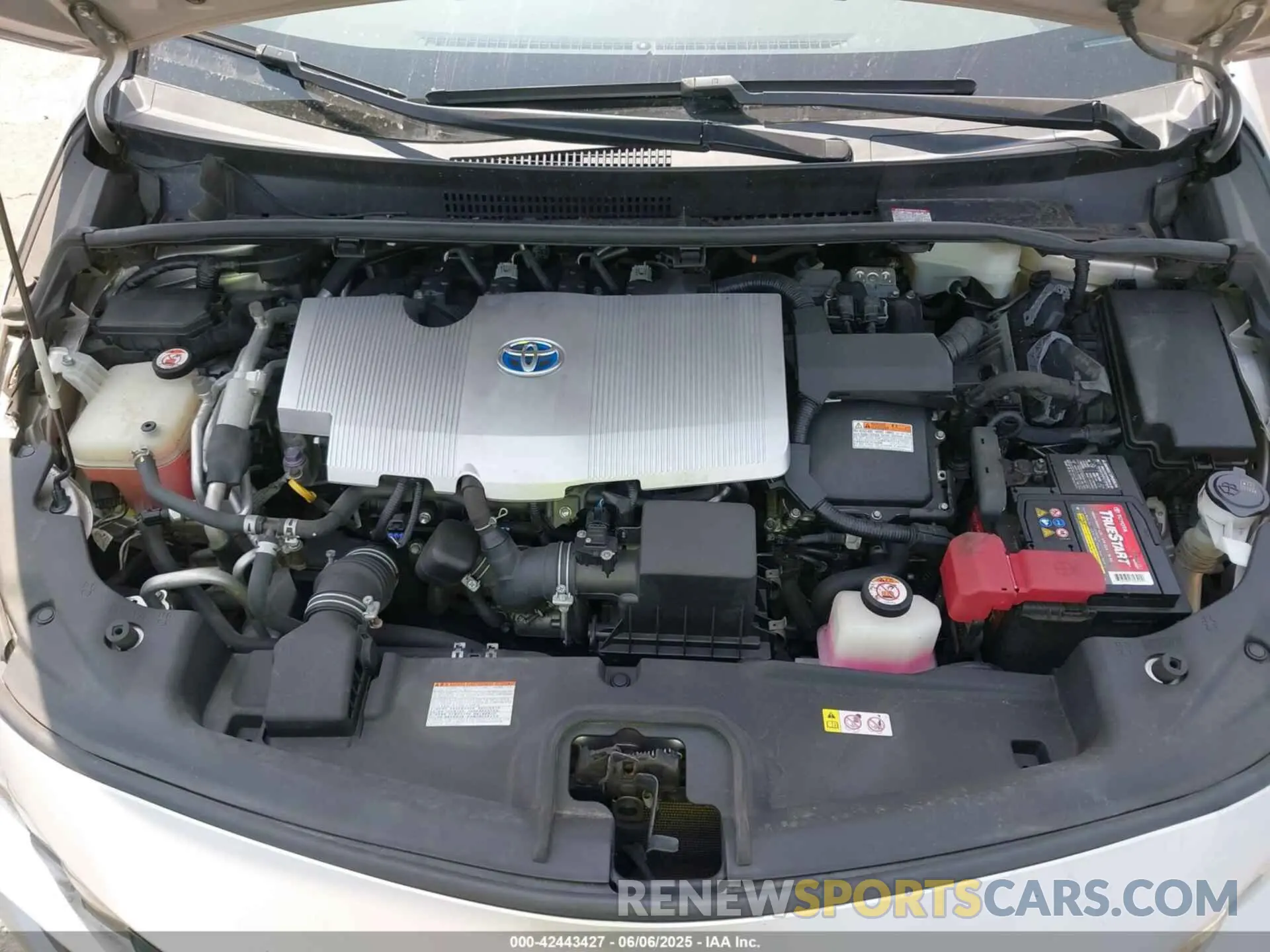 10 Photograph of a damaged car JTDKARFP3K3118706 TOYOTA PRIUS PRIME 2019