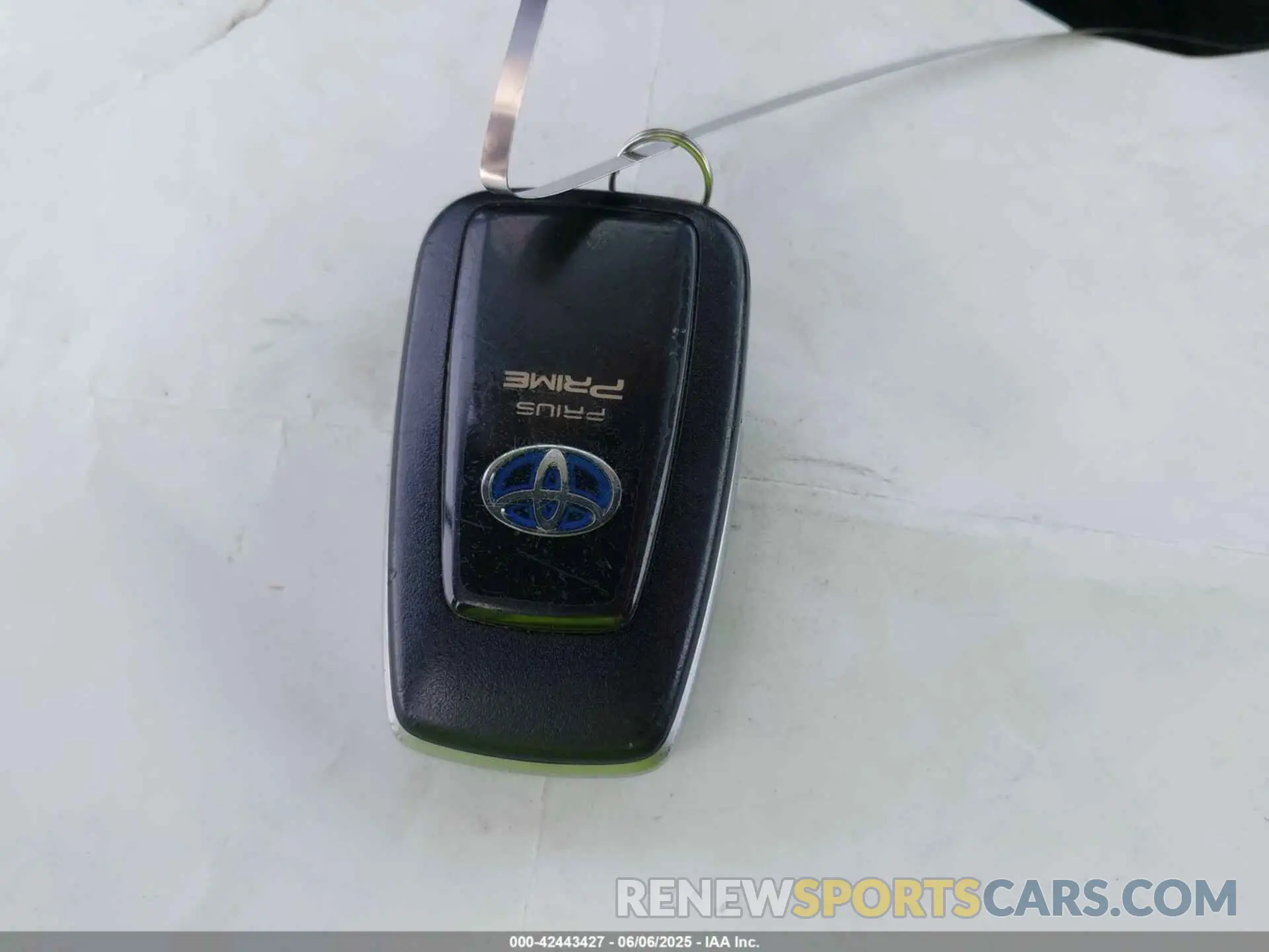 11 Photograph of a damaged car JTDKARFP3K3118706 TOYOTA PRIUS PRIME 2019