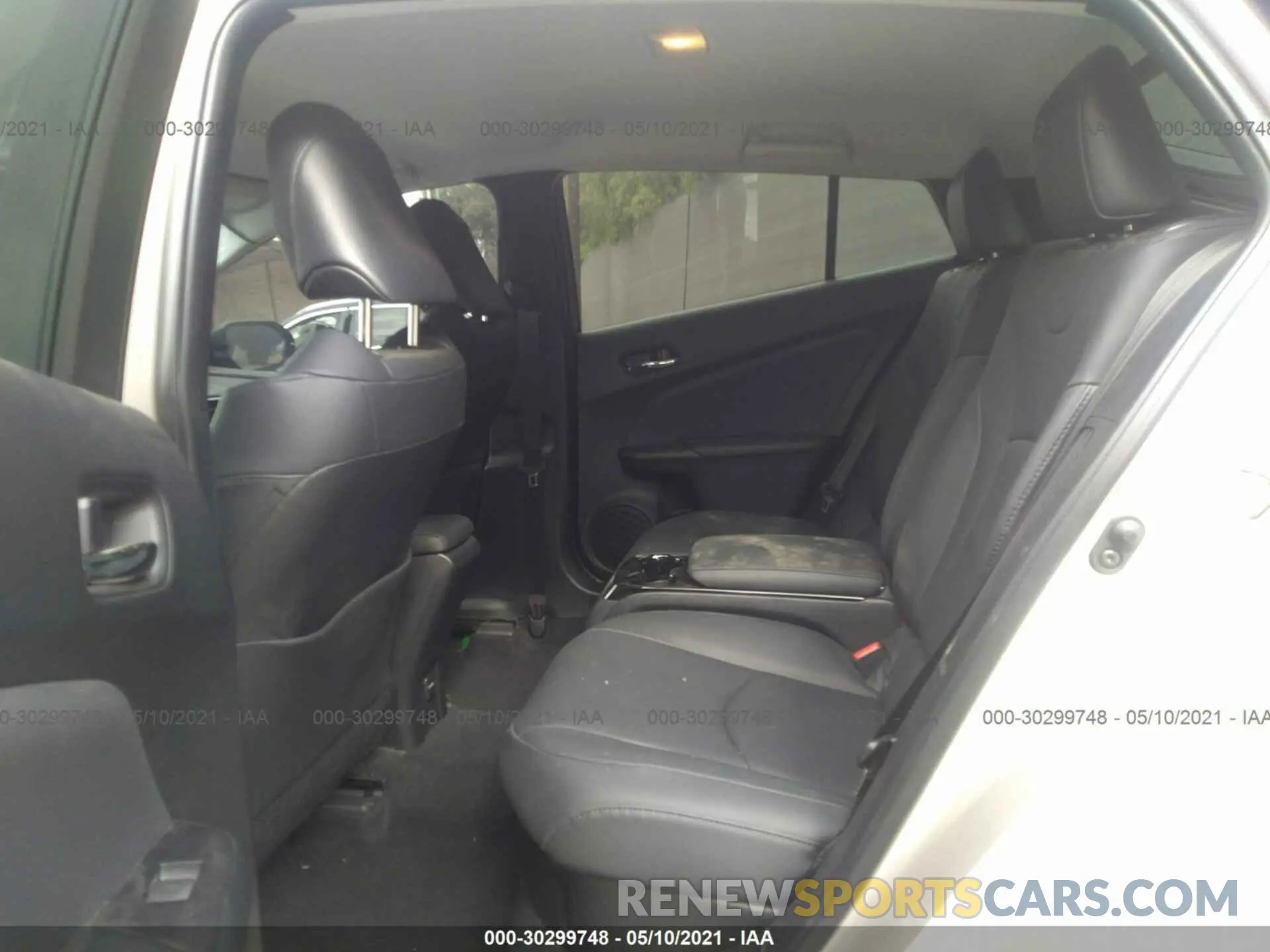 8 Photograph of a damaged car JTDKARFPXK3119559 TOYOTA PRIUS PRIME 2019