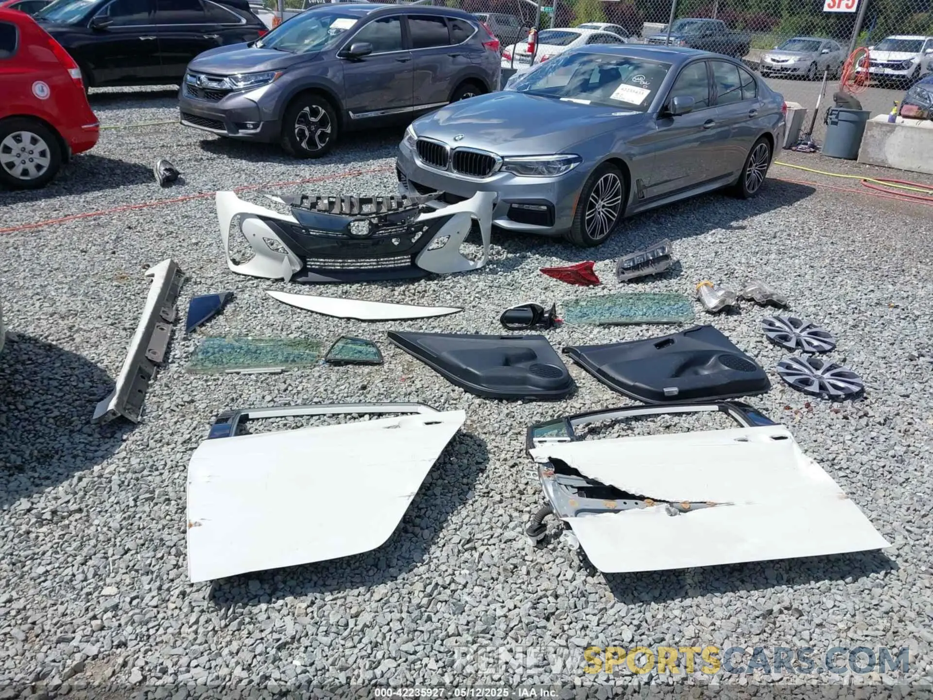 12 Photograph of a damaged car JTDKARFP0L3157688 TOYOTA PRIUS PRIME 2020