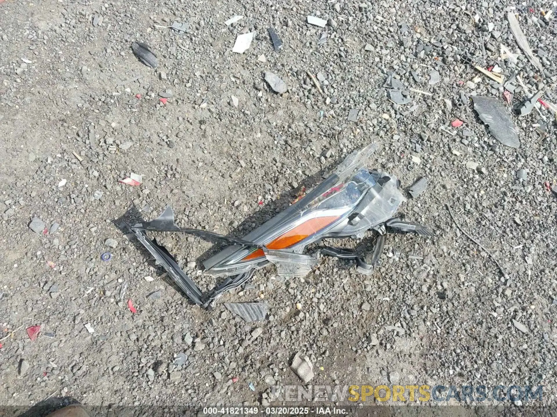12 Фотография поврежденного автомобиля JTDKARFP2L3122229 TOYOTA PRIUS PRIME 2020