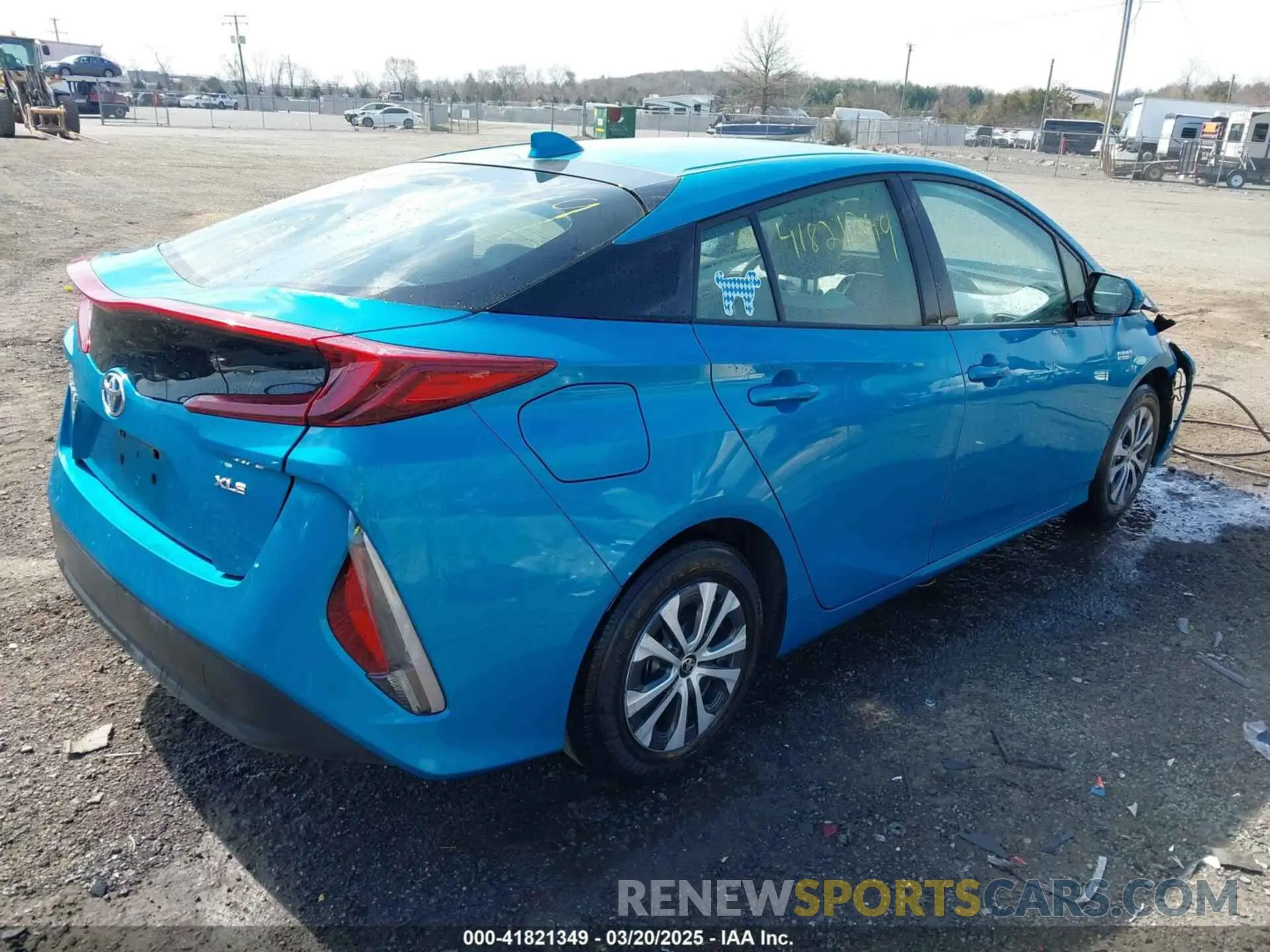 4 Фотография поврежденного автомобиля JTDKARFP2L3122229 TOYOTA PRIUS PRIME 2020