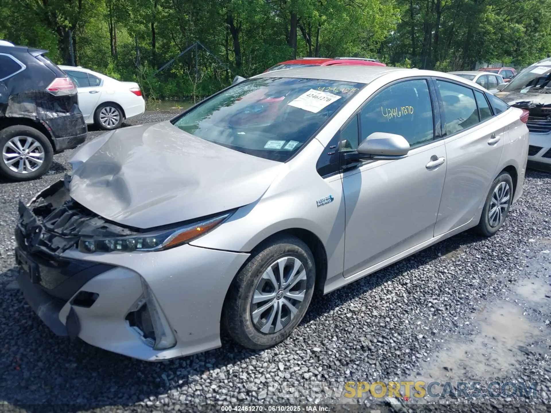 2 Photograph of a damaged car JTDKARFP2L3161189 TOYOTA PRIUS PRIME 2020