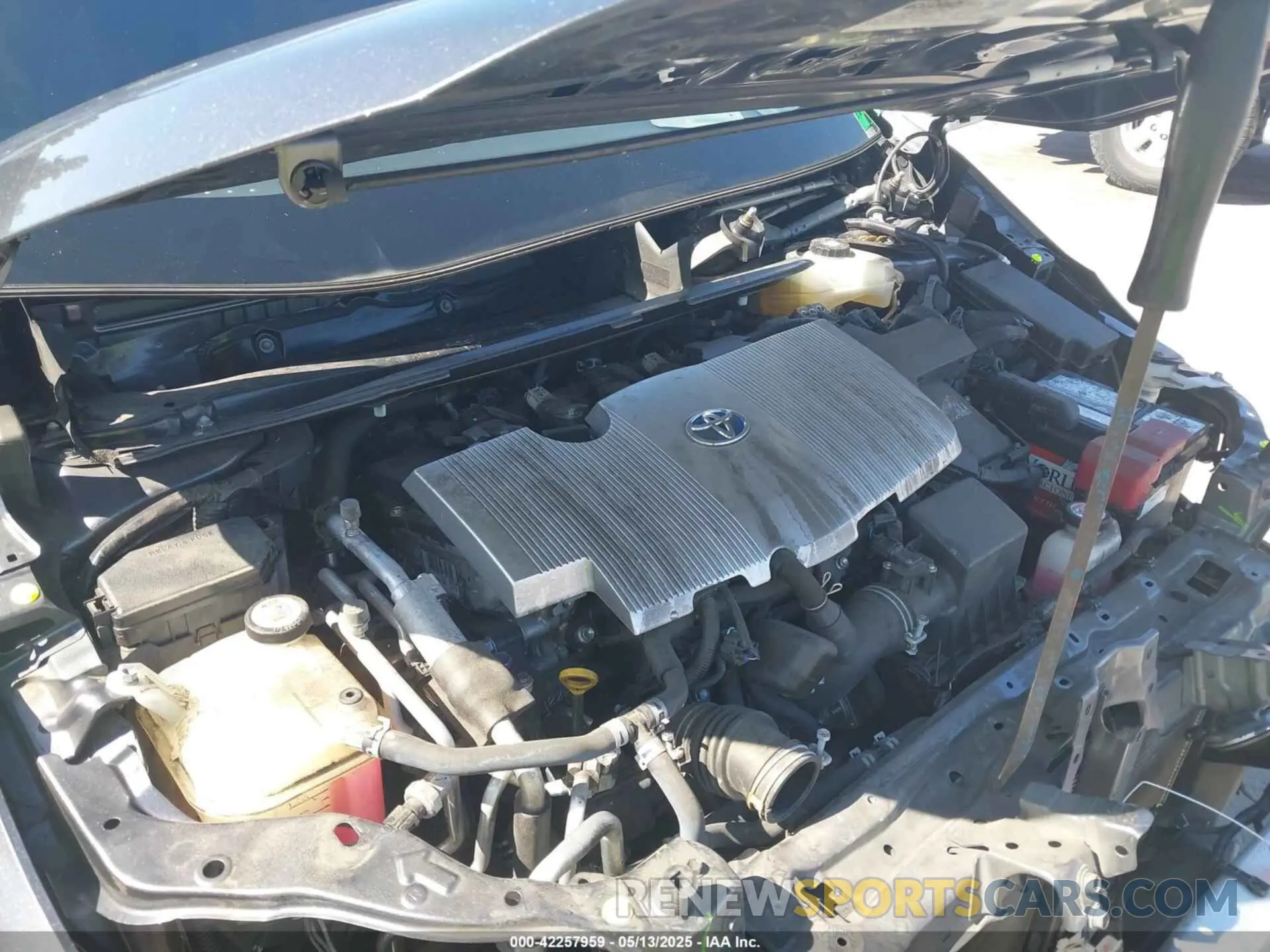 10 Фотография поврежденного автомобиля JTDKARFP3L3137824 TOYOTA PRIUS PRIME 2020