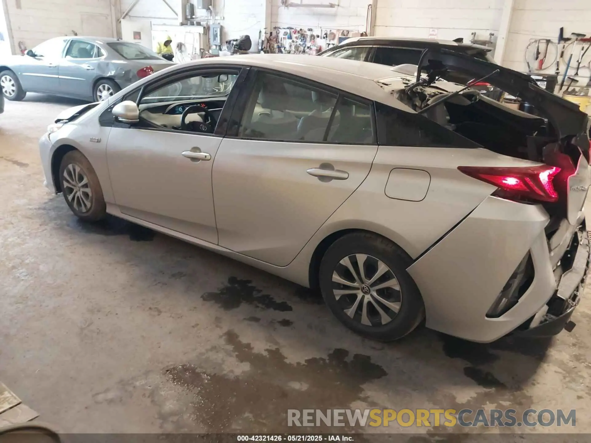 14 Photograph of a damaged car JTDKARFP3L3150458 TOYOTA PRIUS PRIME 2020