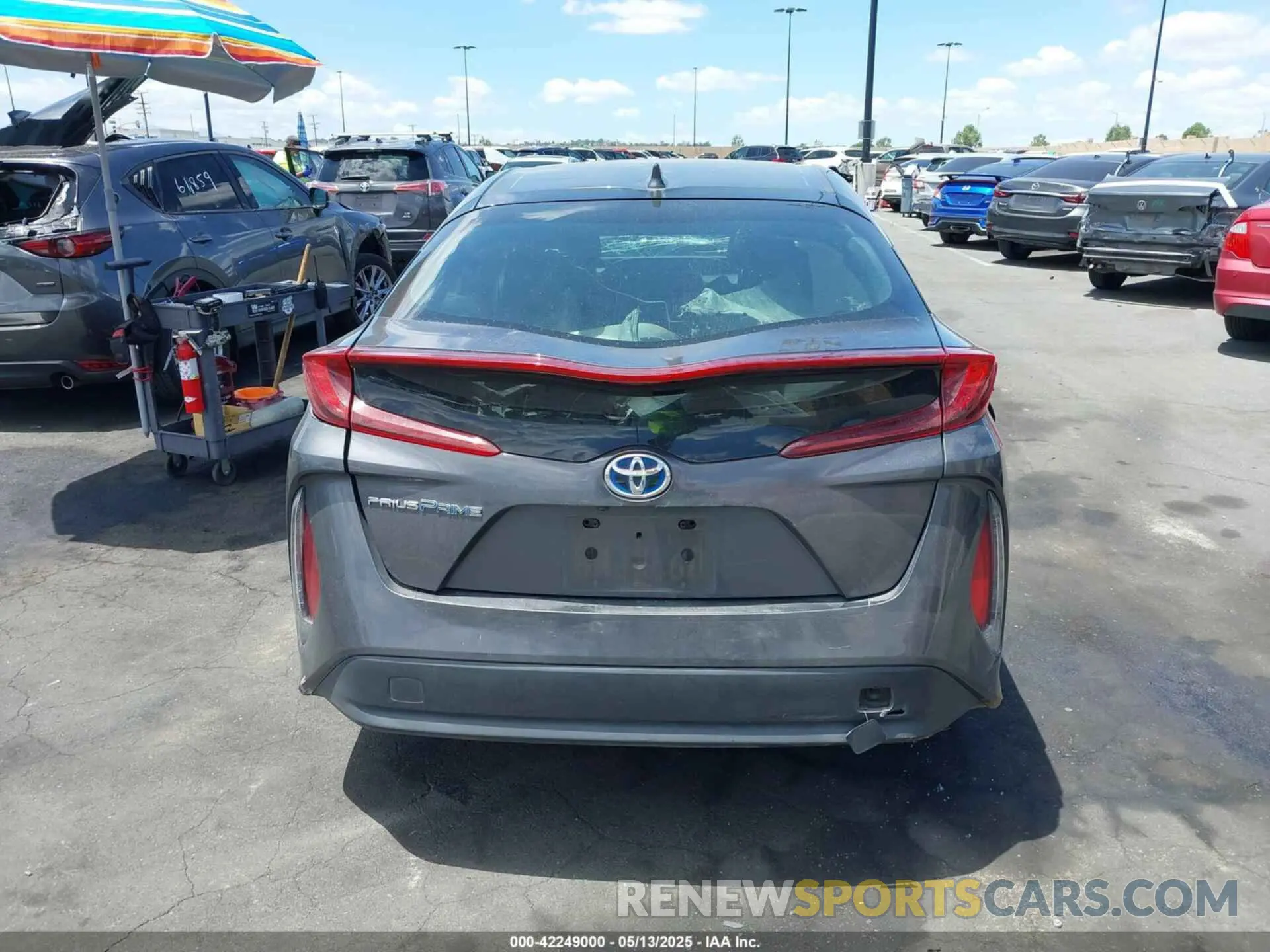 17 Photograph of a damaged car JTDKARFP5L3134696 TOYOTA PRIUS PRIME 2020
