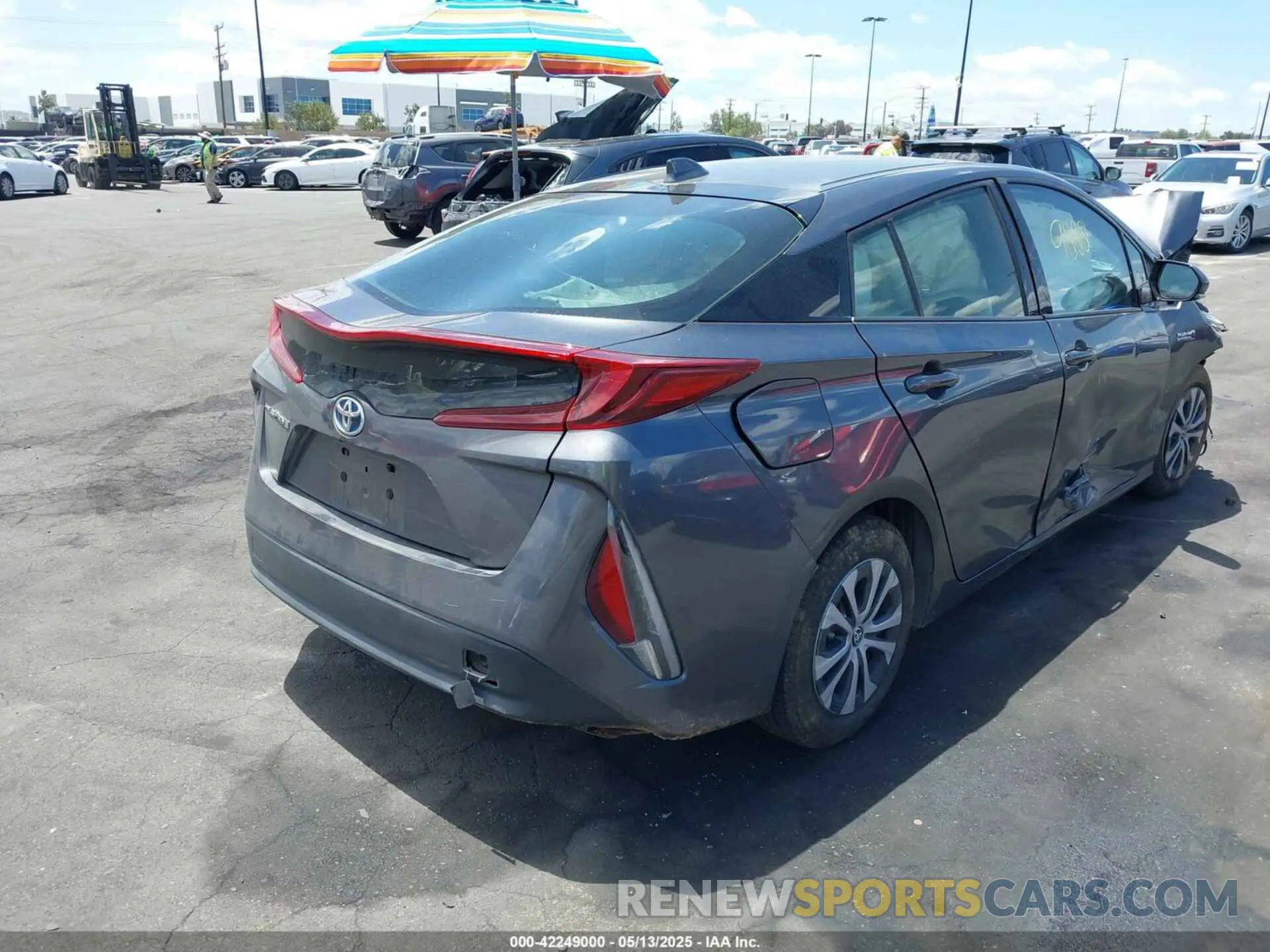 4 Photograph of a damaged car JTDKARFP5L3134696 TOYOTA PRIUS PRIME 2020