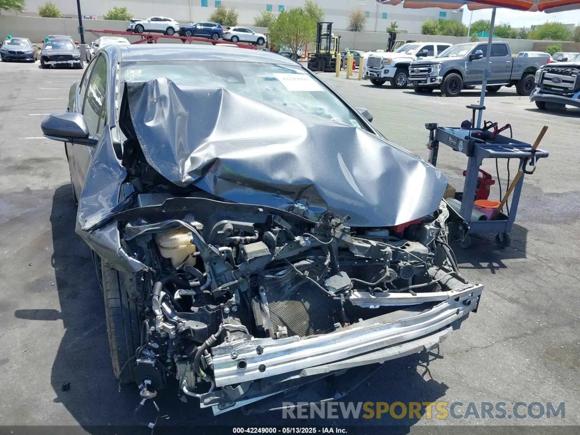 6 Photograph of a damaged car JTDKARFP5L3134696 TOYOTA PRIUS PRIME 2020