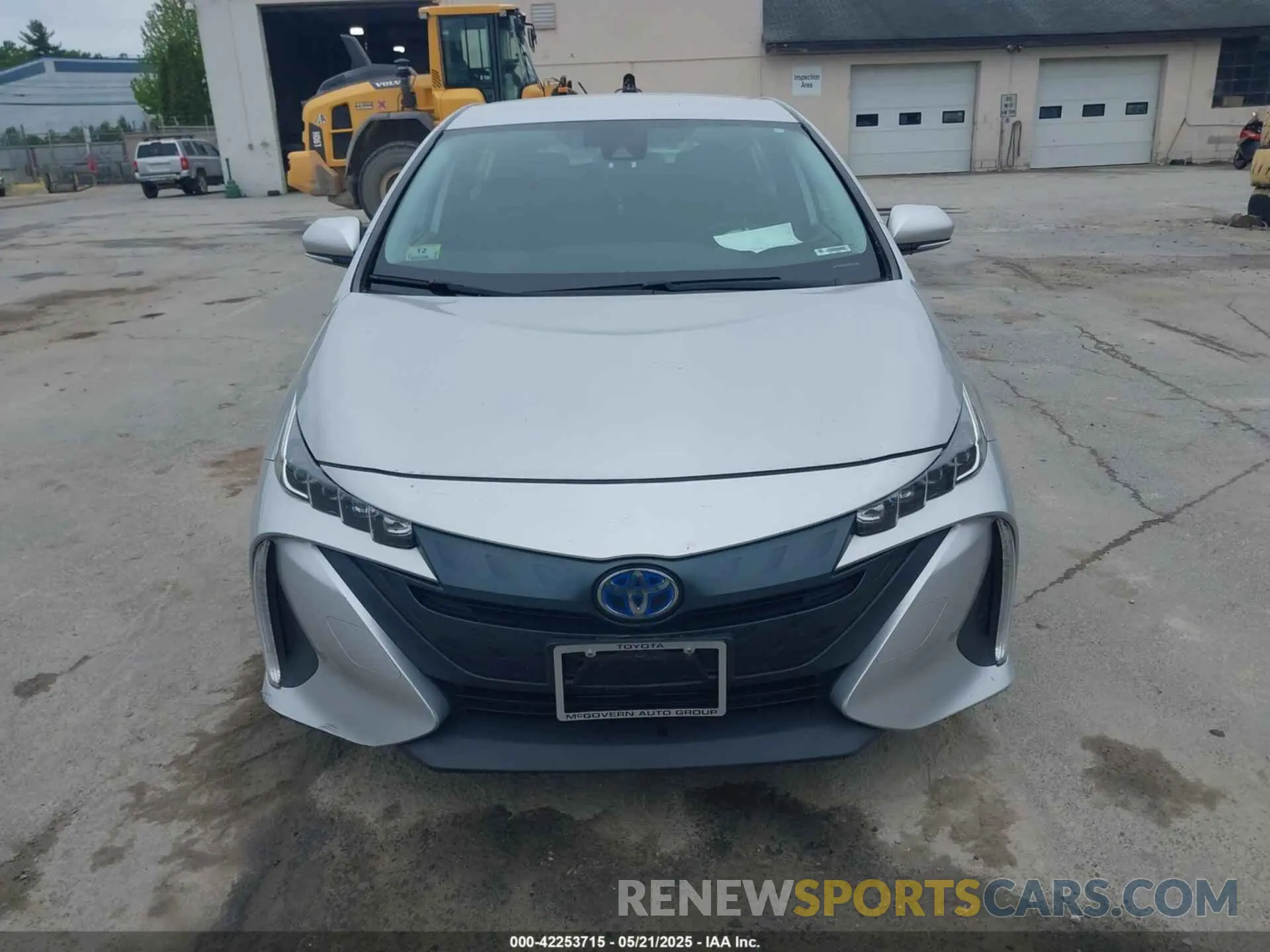 12 Photograph of a damaged car JTDKARFP7L3147014 TOYOTA PRIUS PRIME 2020