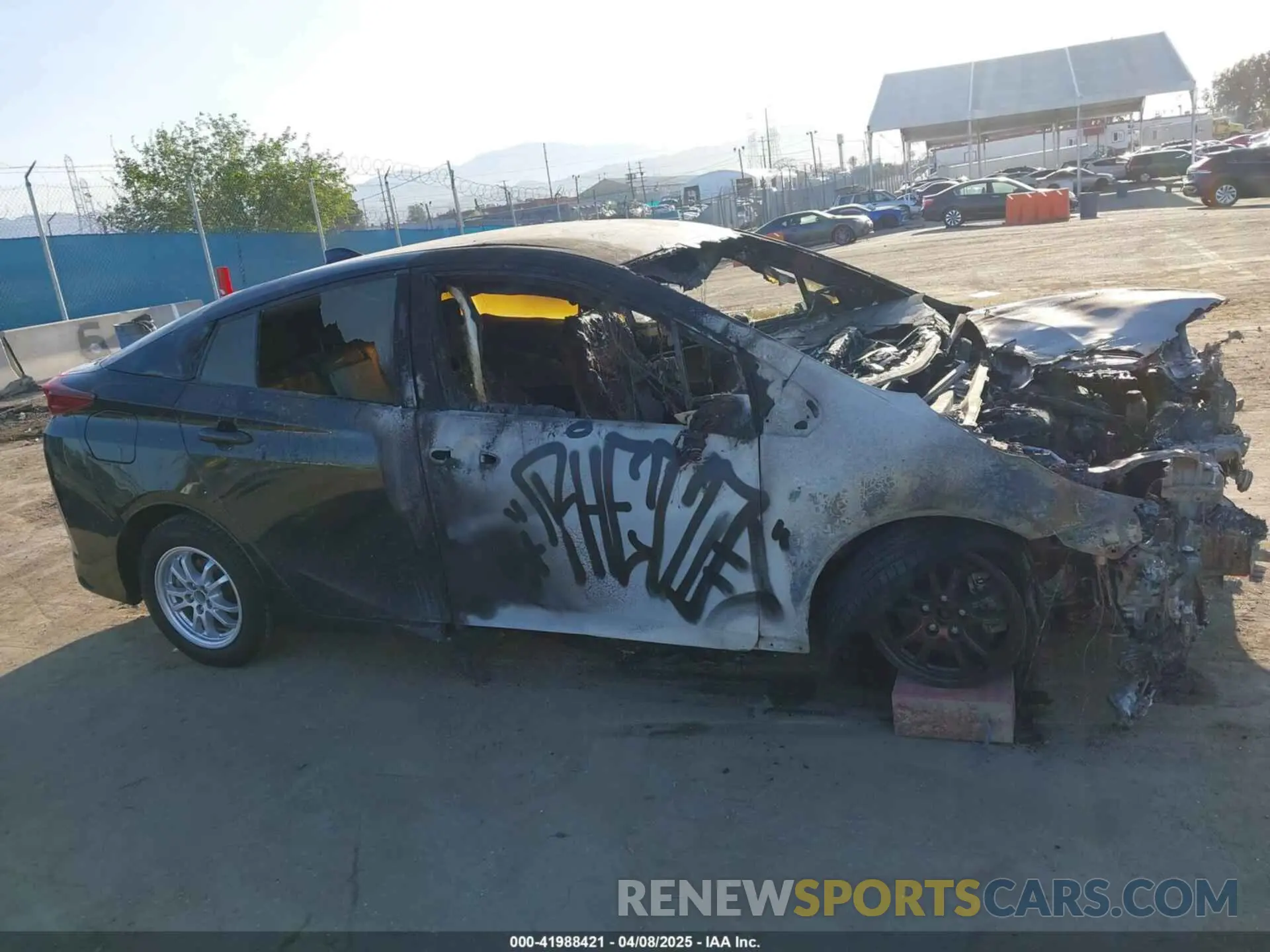 11 Photograph of a damaged car JTDKARFP8L3151282 TOYOTA PRIUS PRIME 2020