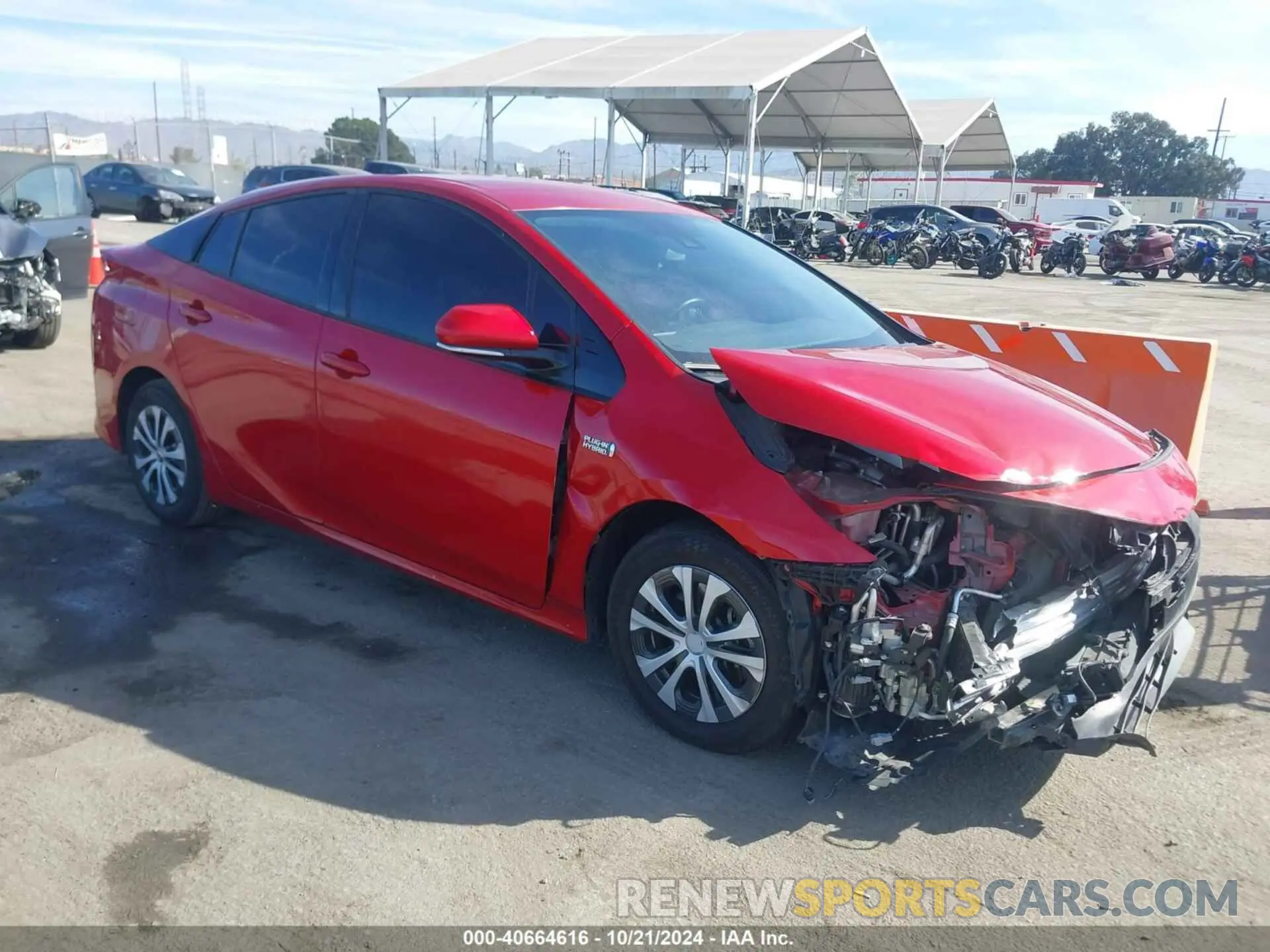 1 Photograph of a damaged car JTDKARFPXL3136444 TOYOTA PRIUS PRIME 2020