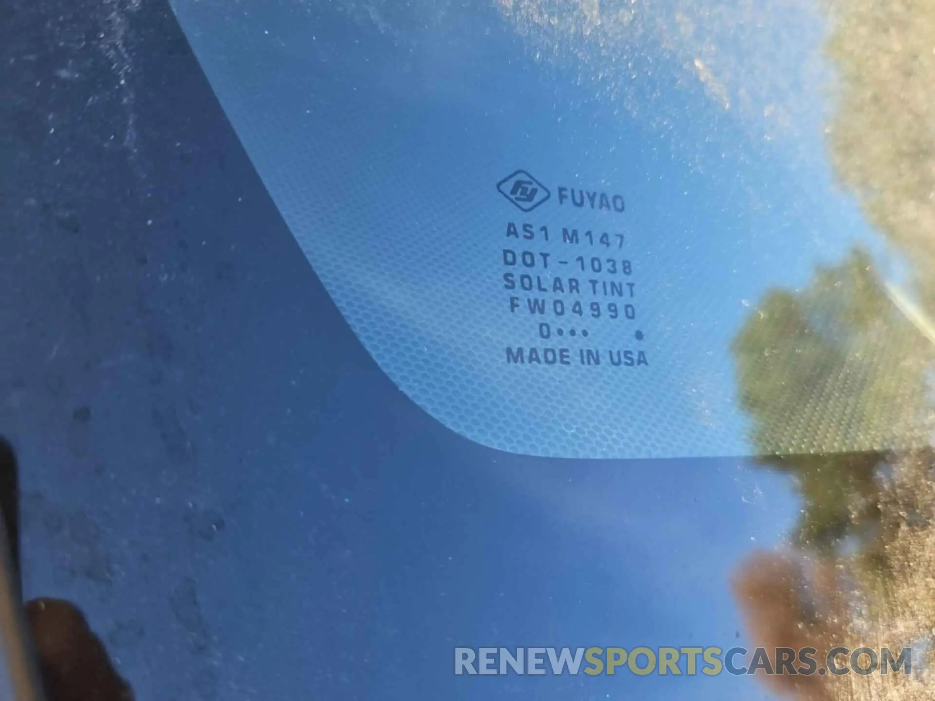12 Photograph of a damaged car JTDKARFPXL3147265 TOYOTA PRIUS PRIME 2020