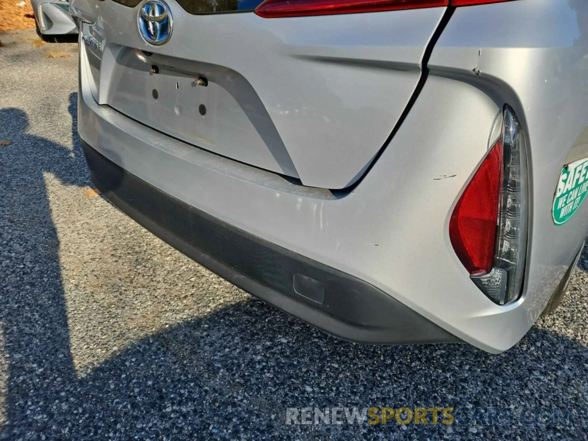 28 Photograph of a damaged car JTDKARFPXL3147265 TOYOTA PRIUS PRIME 2020