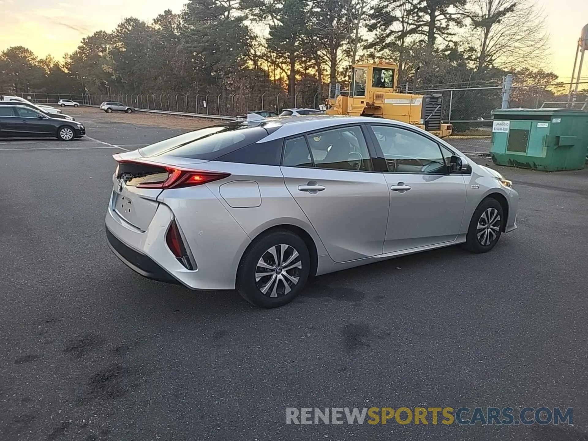 3 Photograph of a damaged car JTDKARFPXL3147265 TOYOTA PRIUS PRIME 2020