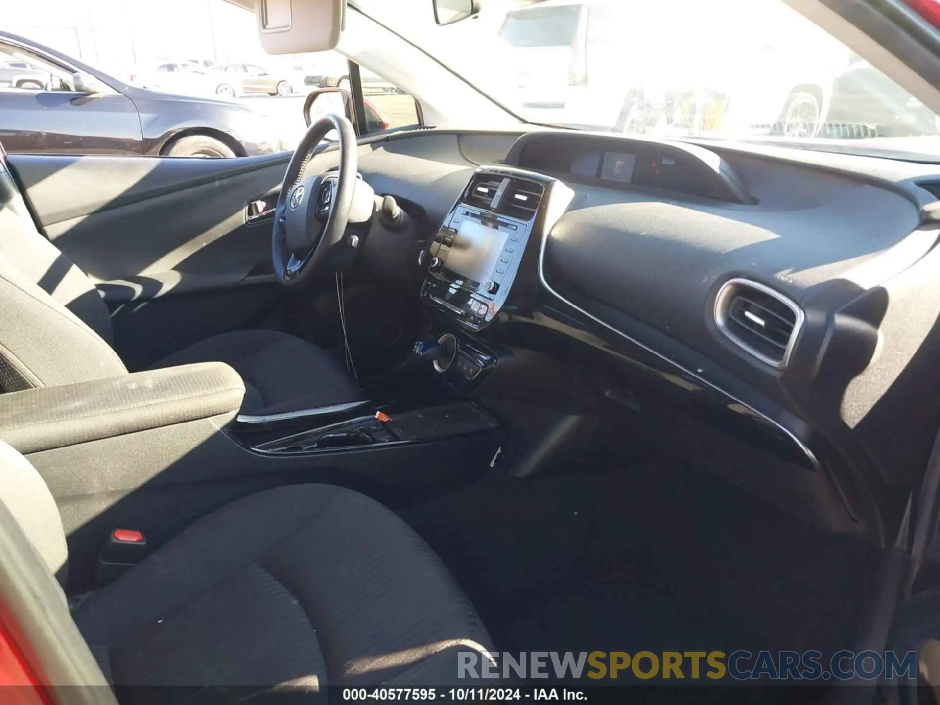 5 Photograph of a damaged car JTDKAMFP0M3174754 TOYOTA PRIUS PRIME 2021