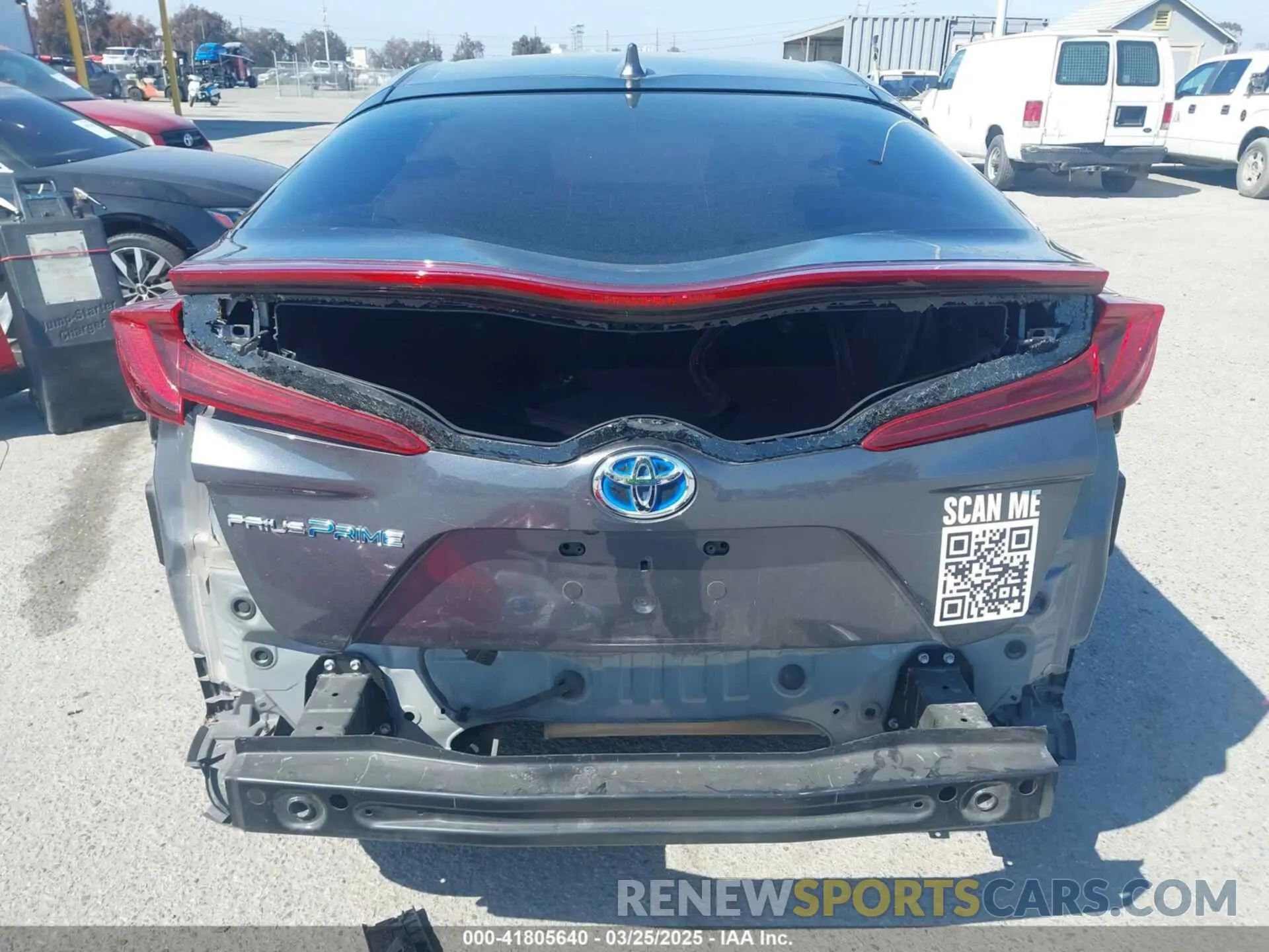 17 Фотография поврежденного автомобиля JTDKAMFP1M3194060 TOYOTA PRIUS PRIME 2021