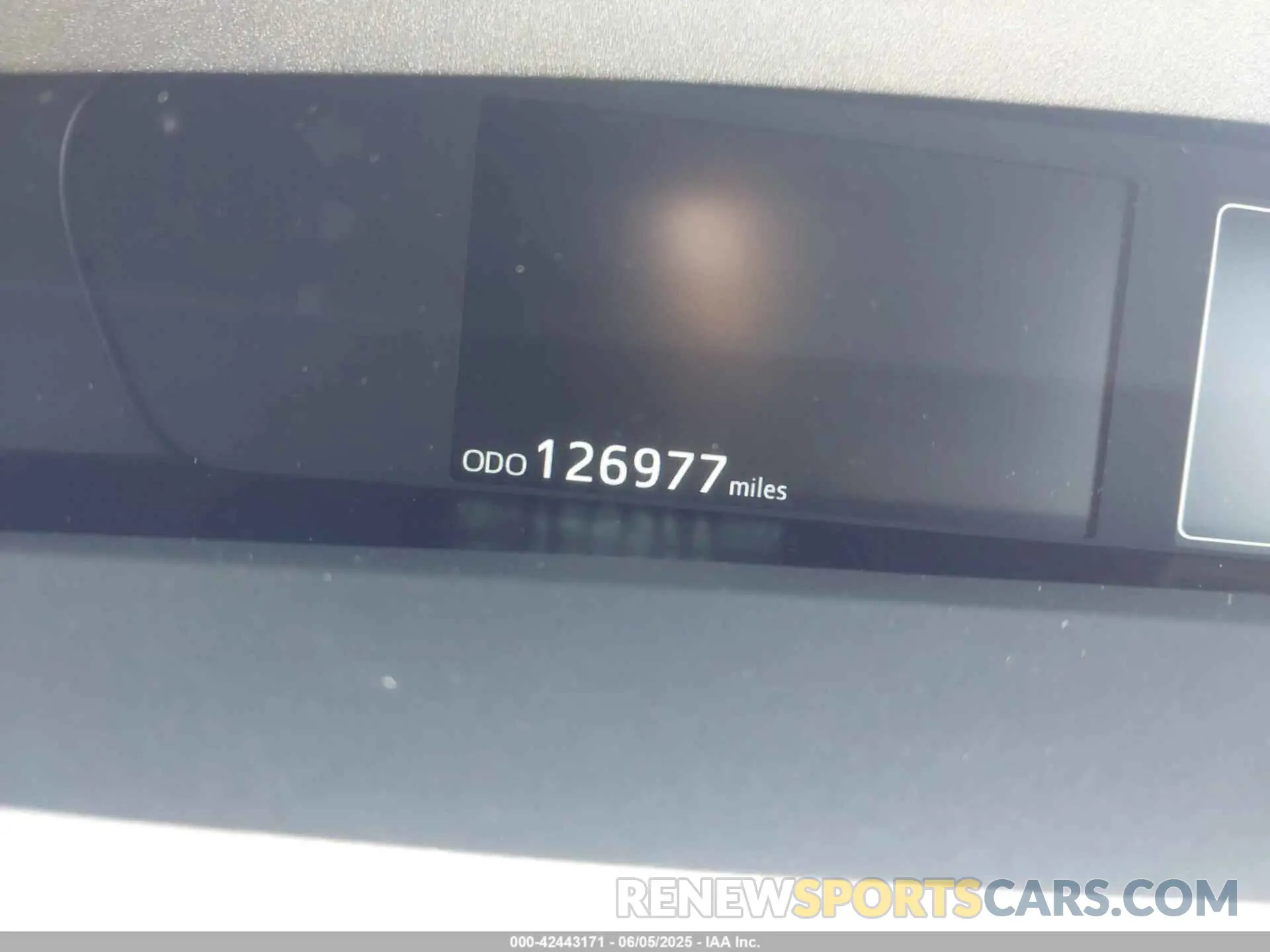 7 Photograph of a damaged car JTDKAMFP3M3187644 TOYOTA PRIUS PRIME 2021