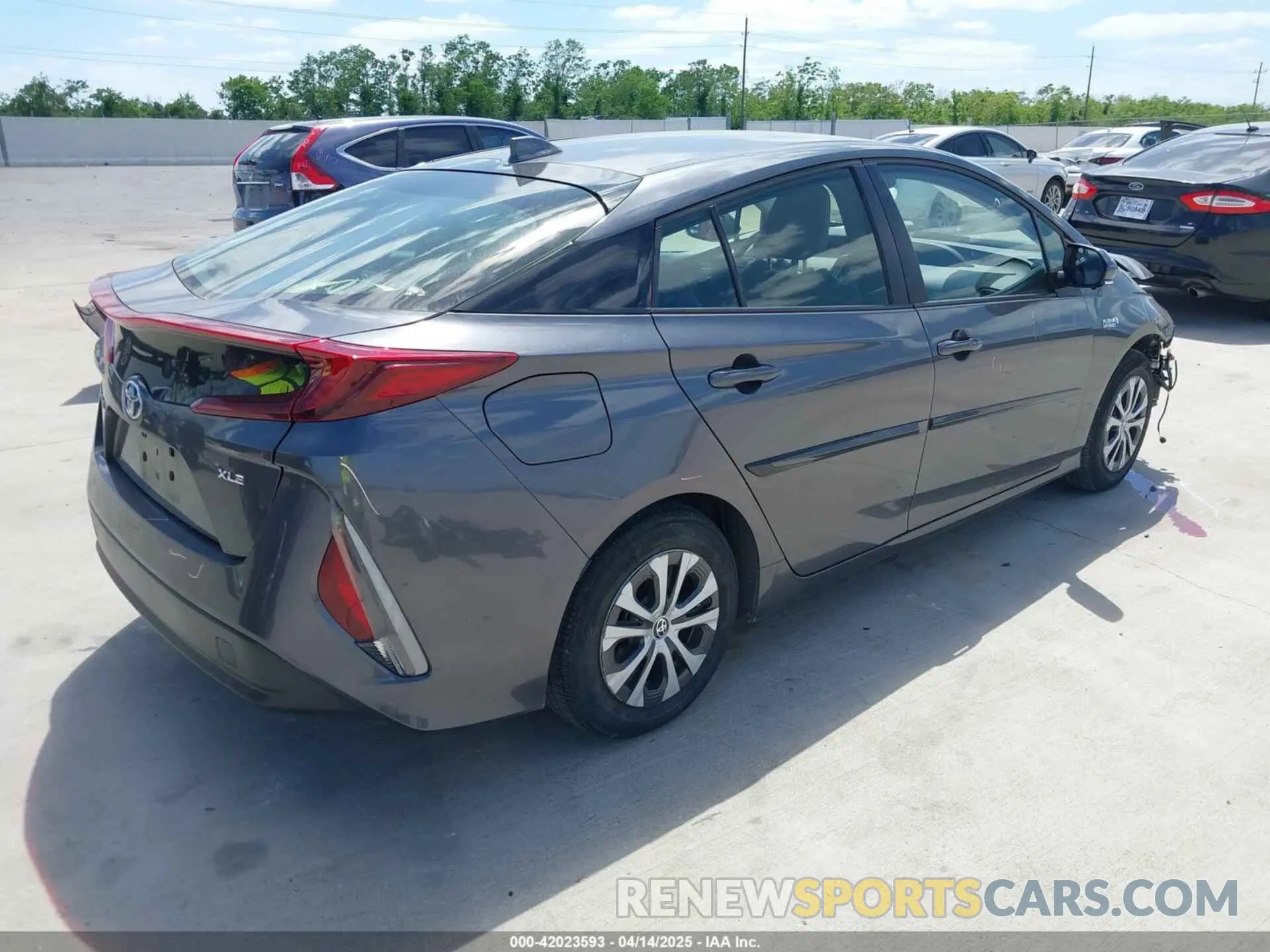 4 Фотография поврежденного автомобиля JTDKAMFP3M3193640 TOYOTA PRIUS PRIME 2021
