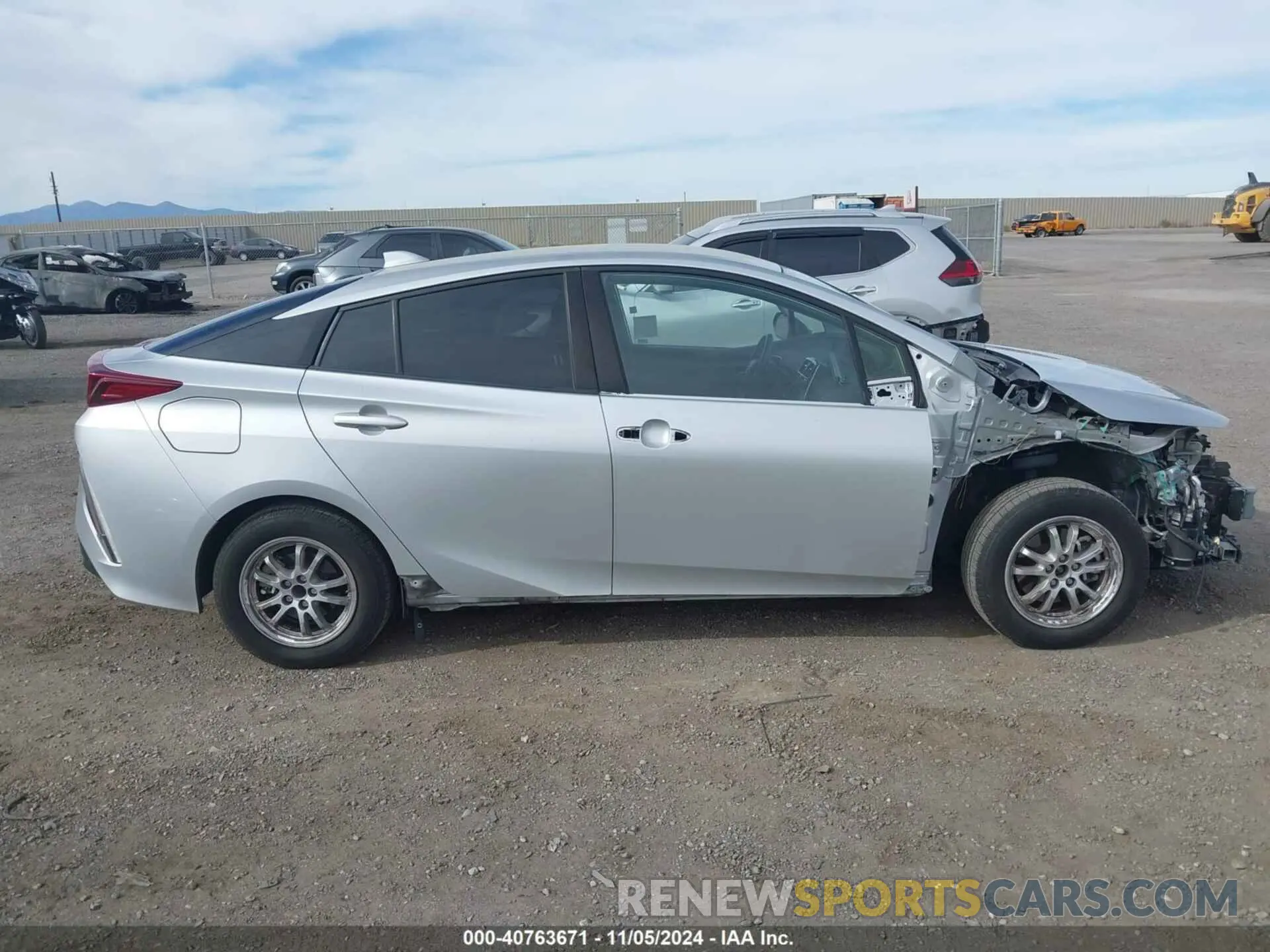 14 Photograph of a damaged car JTDKAMFP5M3171509 TOYOTA PRIUS PRIME 2021