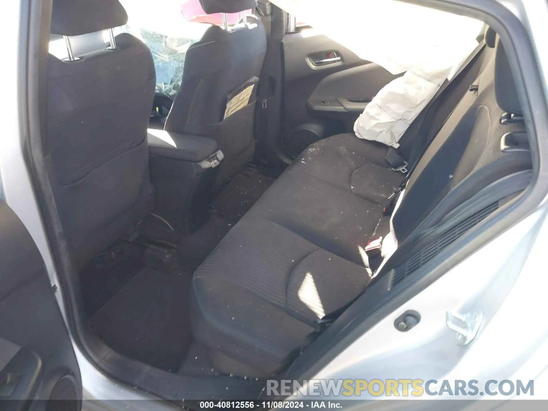8 Photograph of a damaged car JTDKAMFP7M3175450 TOYOTA PRIUS PRIME 2021