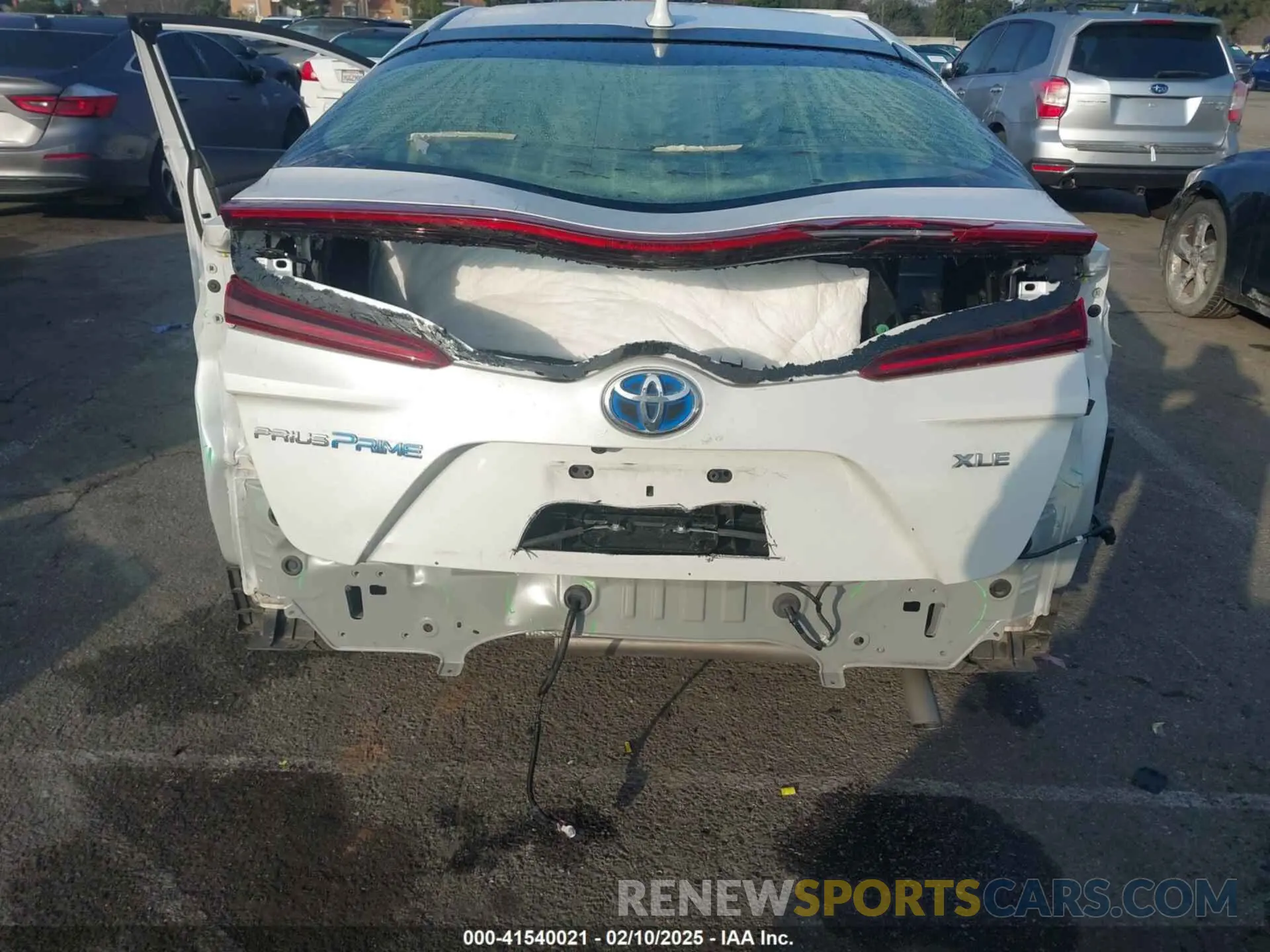 6 Photograph of a damaged car JTDKAMFP7M3193401 TOYOTA PRIUS PRIME 2021