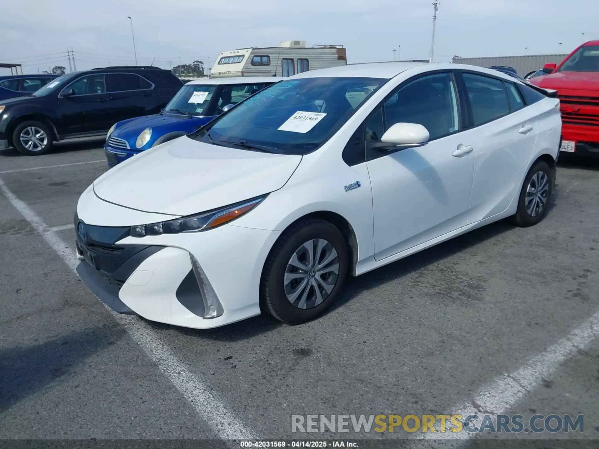 2 Фотография поврежденного автомобиля JTDKAMFP7M3197111 TOYOTA PRIUS PRIME 2021