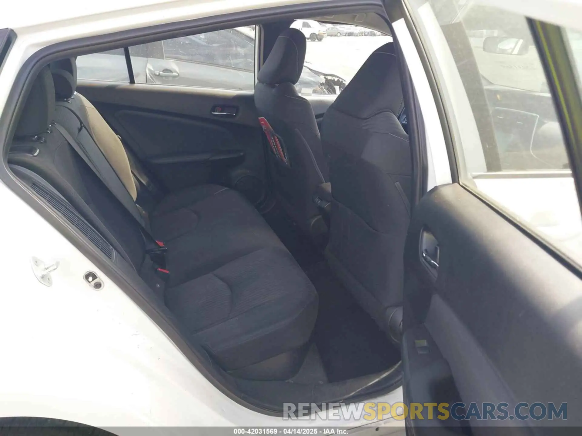 8 Фотография поврежденного автомобиля JTDKAMFP7M3197111 TOYOTA PRIUS PRIME 2021