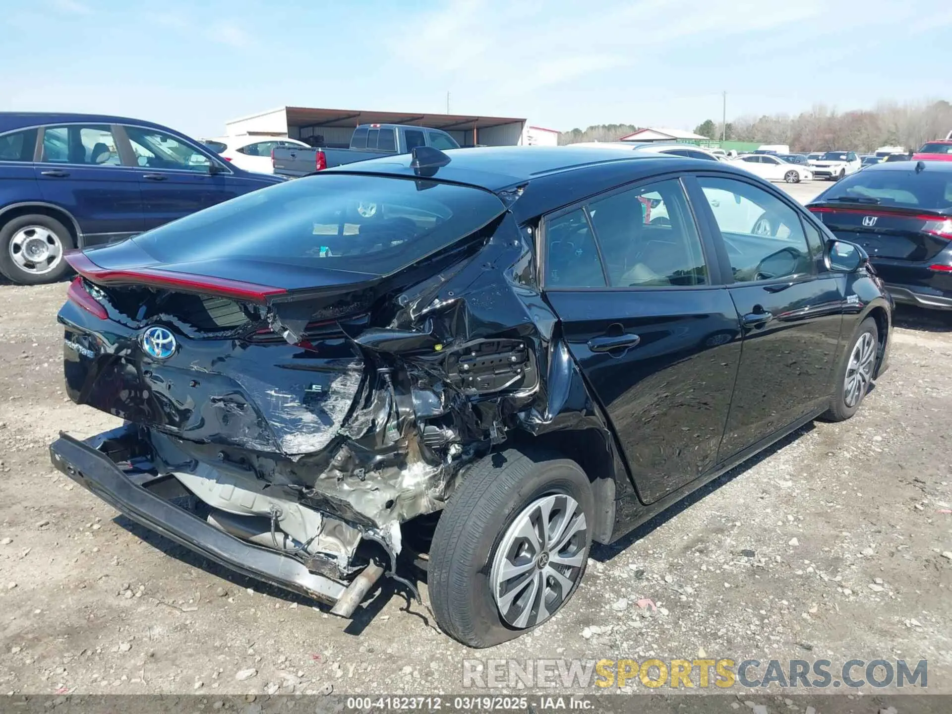 6 Photograph of a damaged car JTDKAMFP8M3164750 TOYOTA PRIUS PRIME 2021